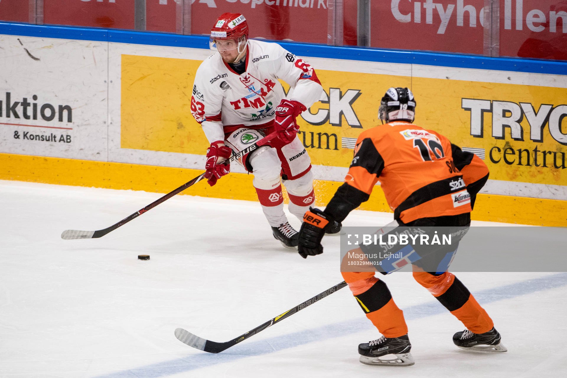 Timrås Tobias Liljendahl och Karlskronas Mattias Guter