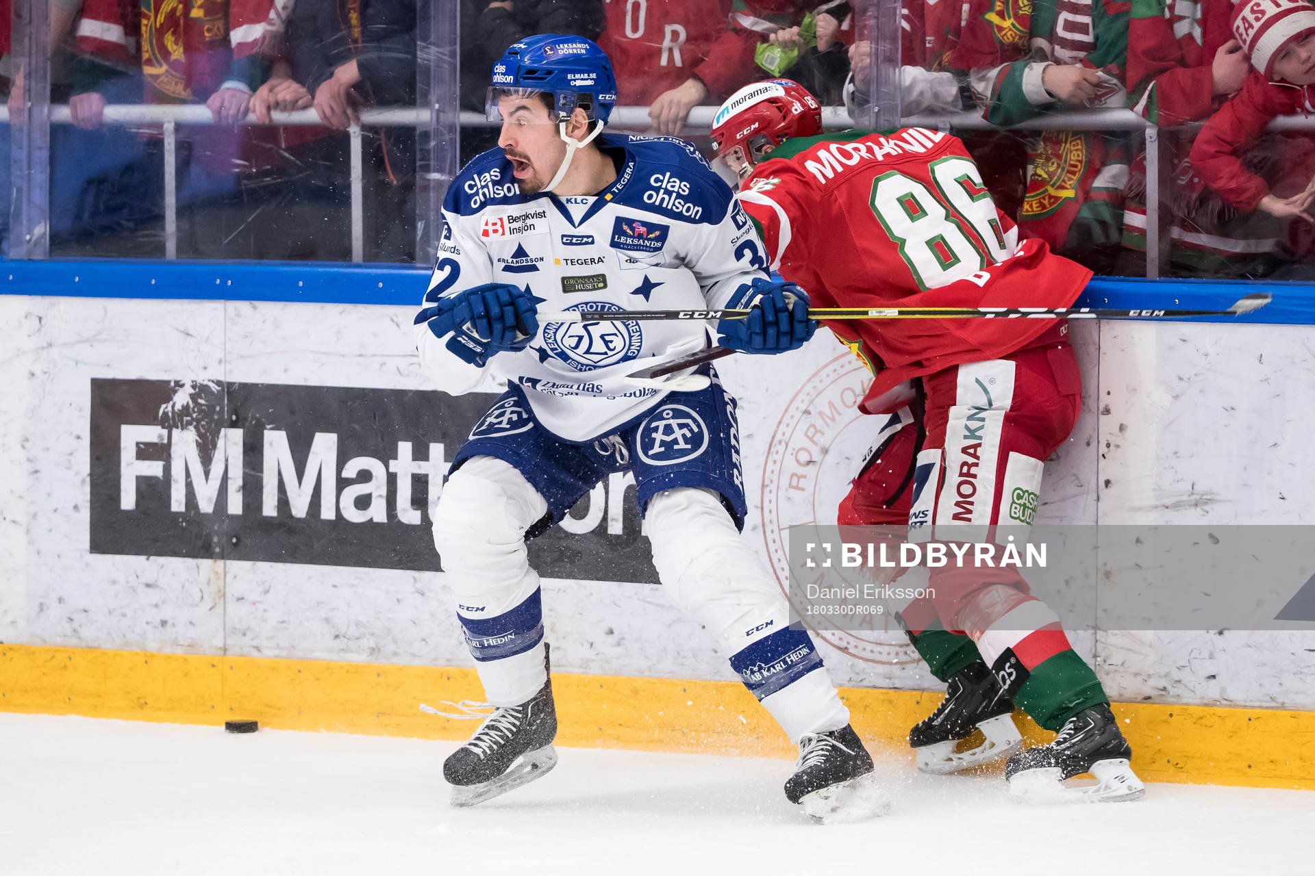 Leksands Patrick McNally och Moras Mathias Bromé  i