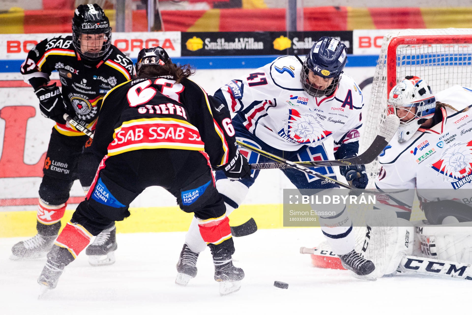 Luleås Anja Stiefel och Linköpings Anna Rydberg