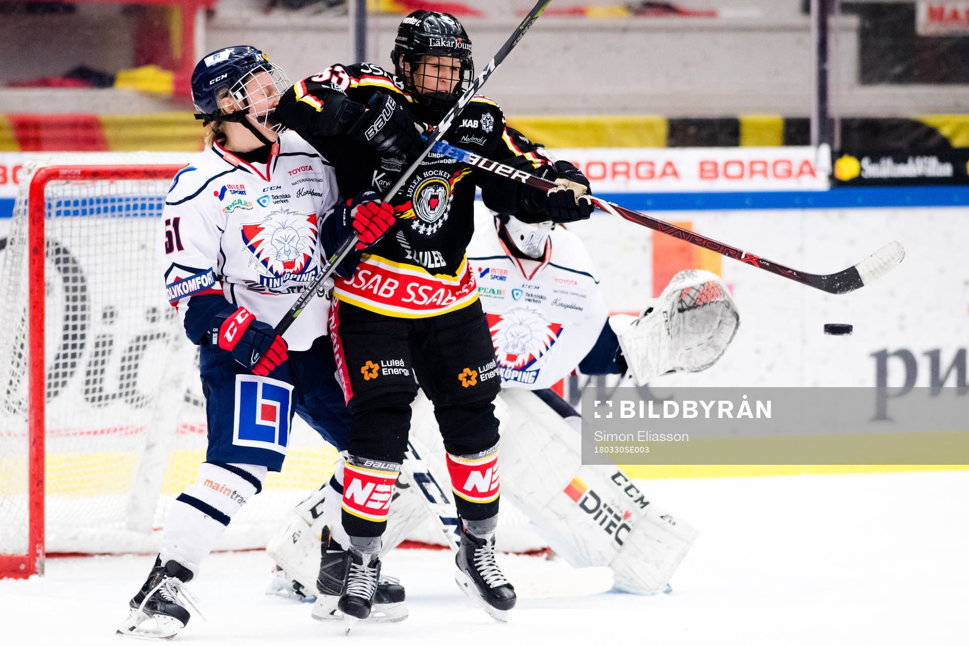 Luleås Michelle Karvinen och Linköpings Pernilla Winberg