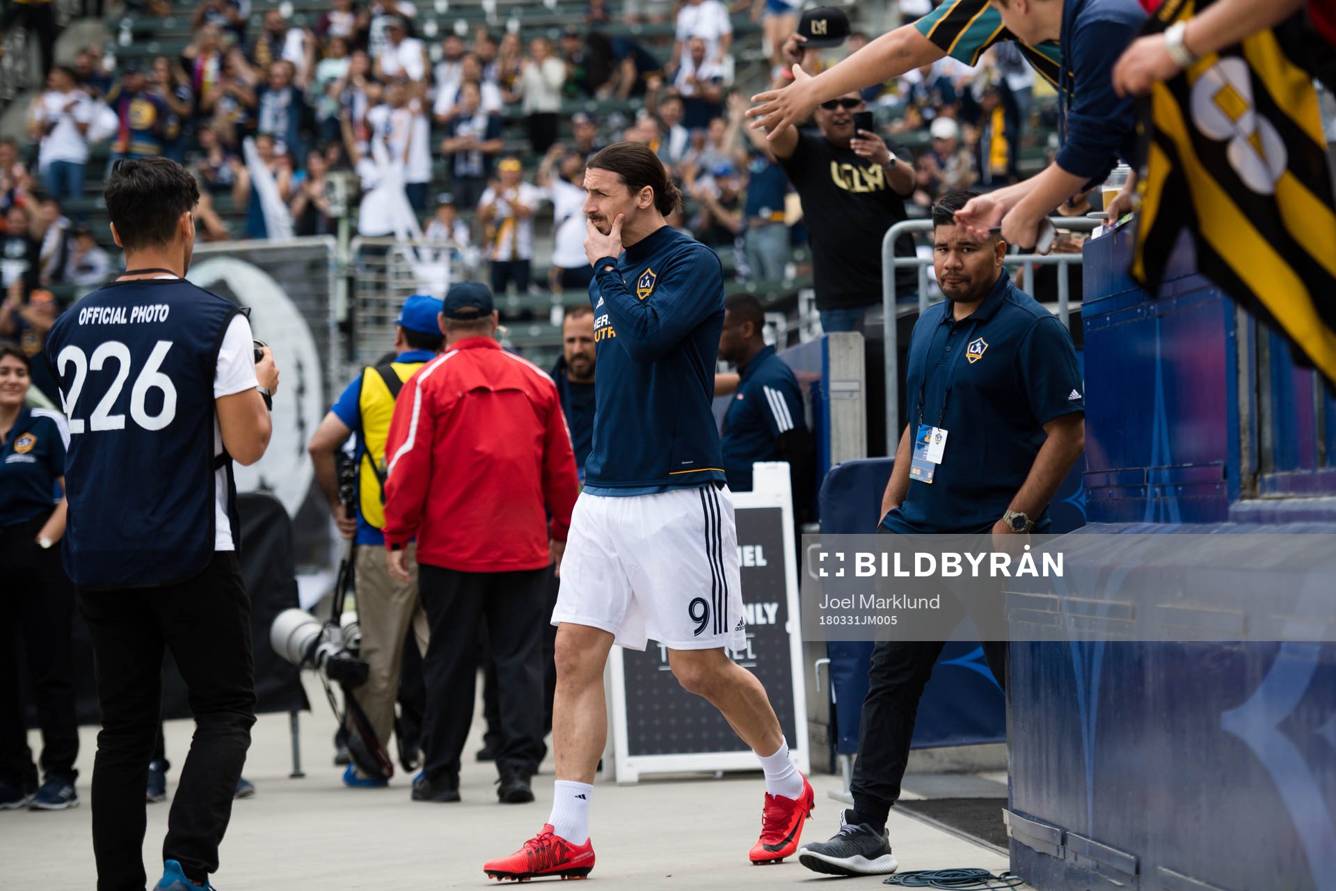 LA Galaxys Zlatan Ibrahimovic före fotbollsmatchen i MLS