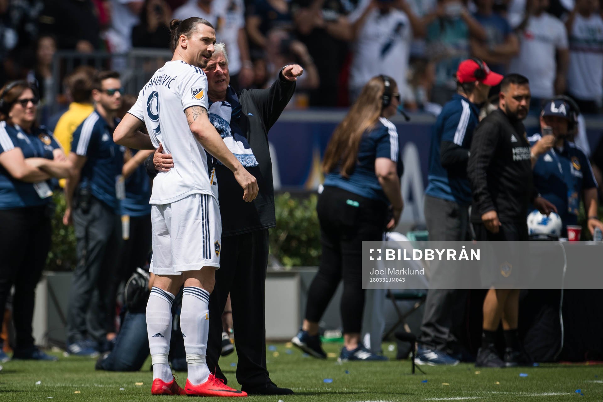 LA Galaxys Zlatan Ibrahimovic och Sigi Schmid, Tränare
