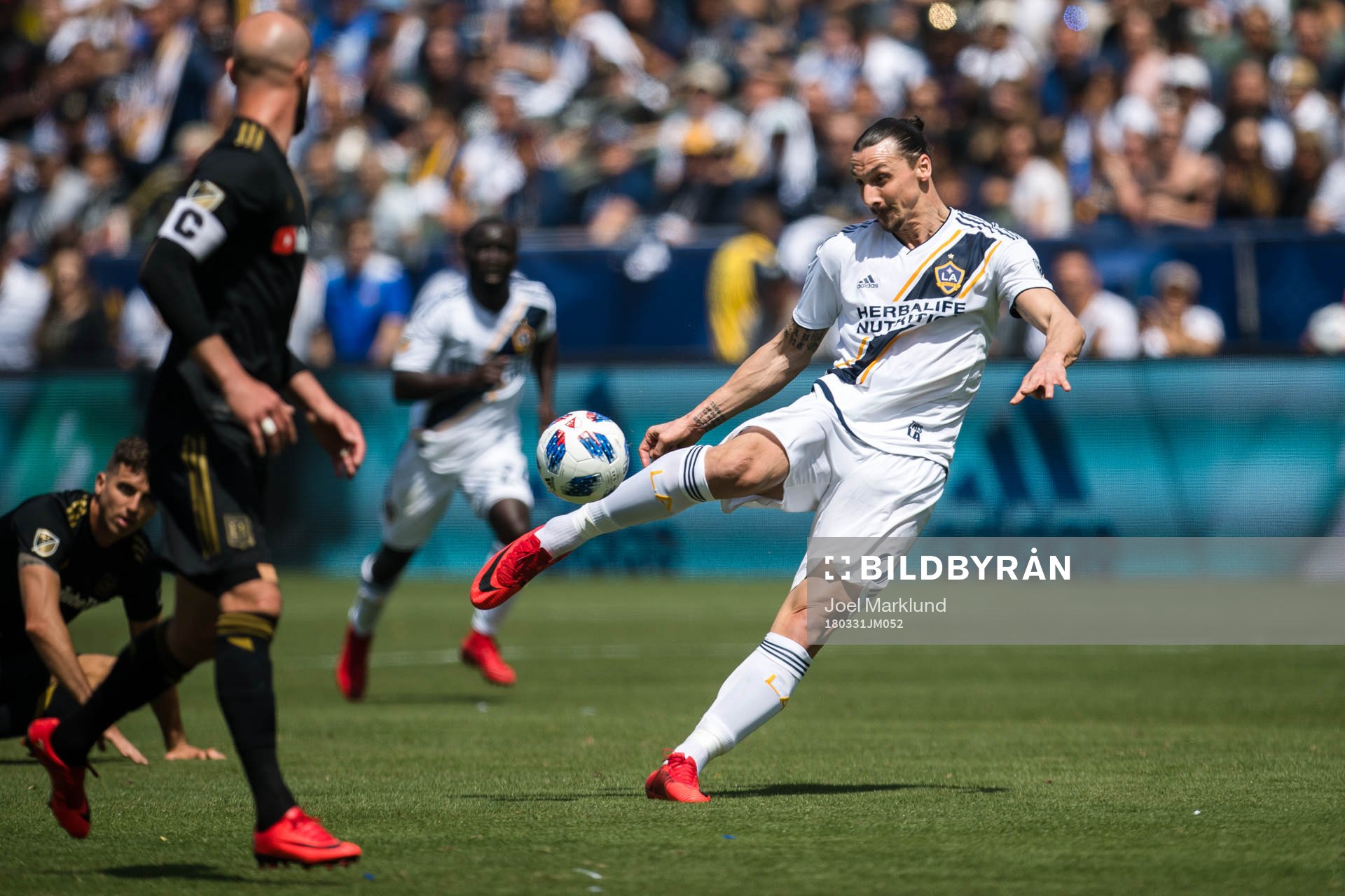 LA Galaxys Zlatan Ibrahimovic gör 3-3