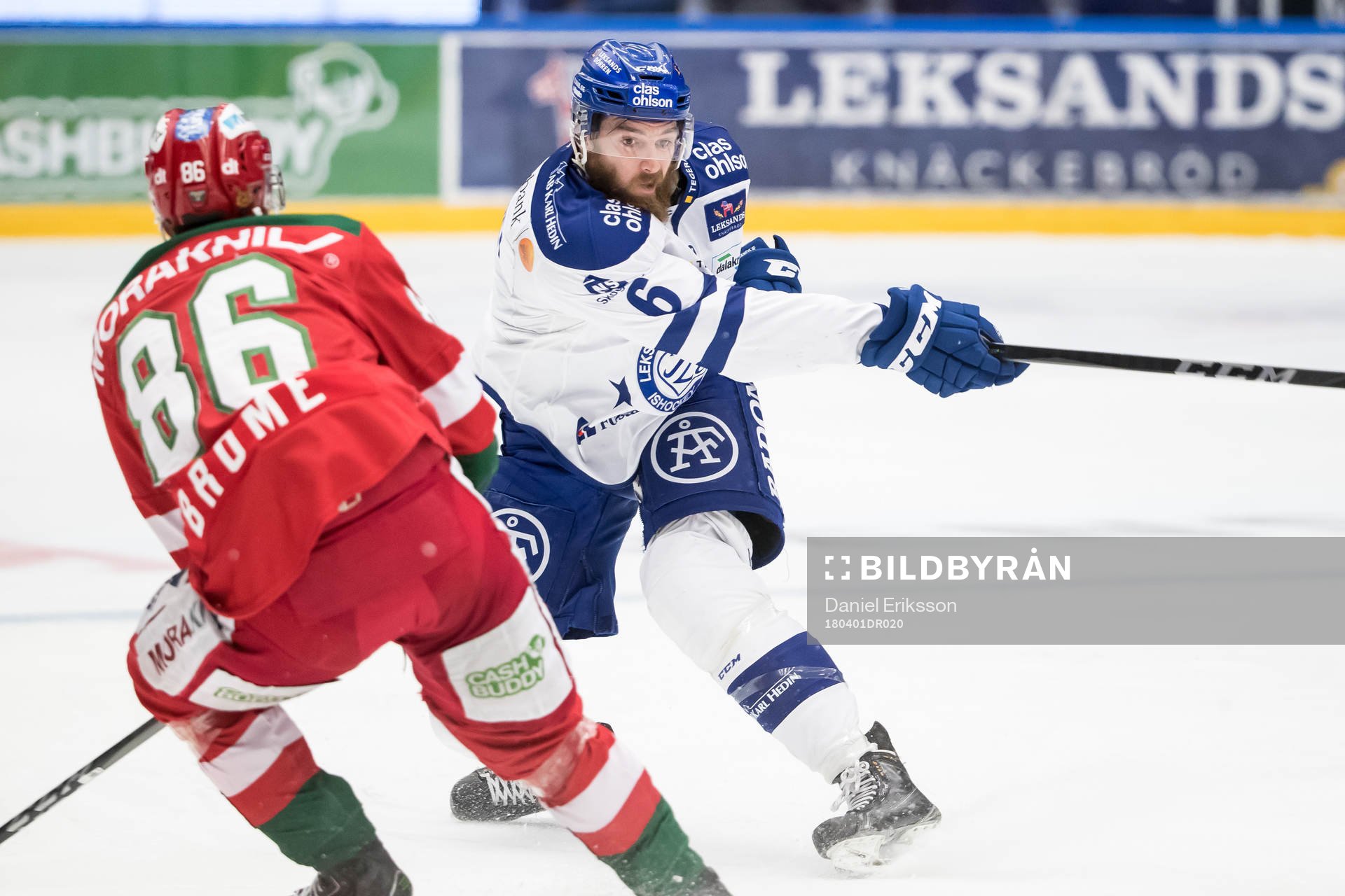Leksands Austin Madaisky och Moras Mathias Bromé  i