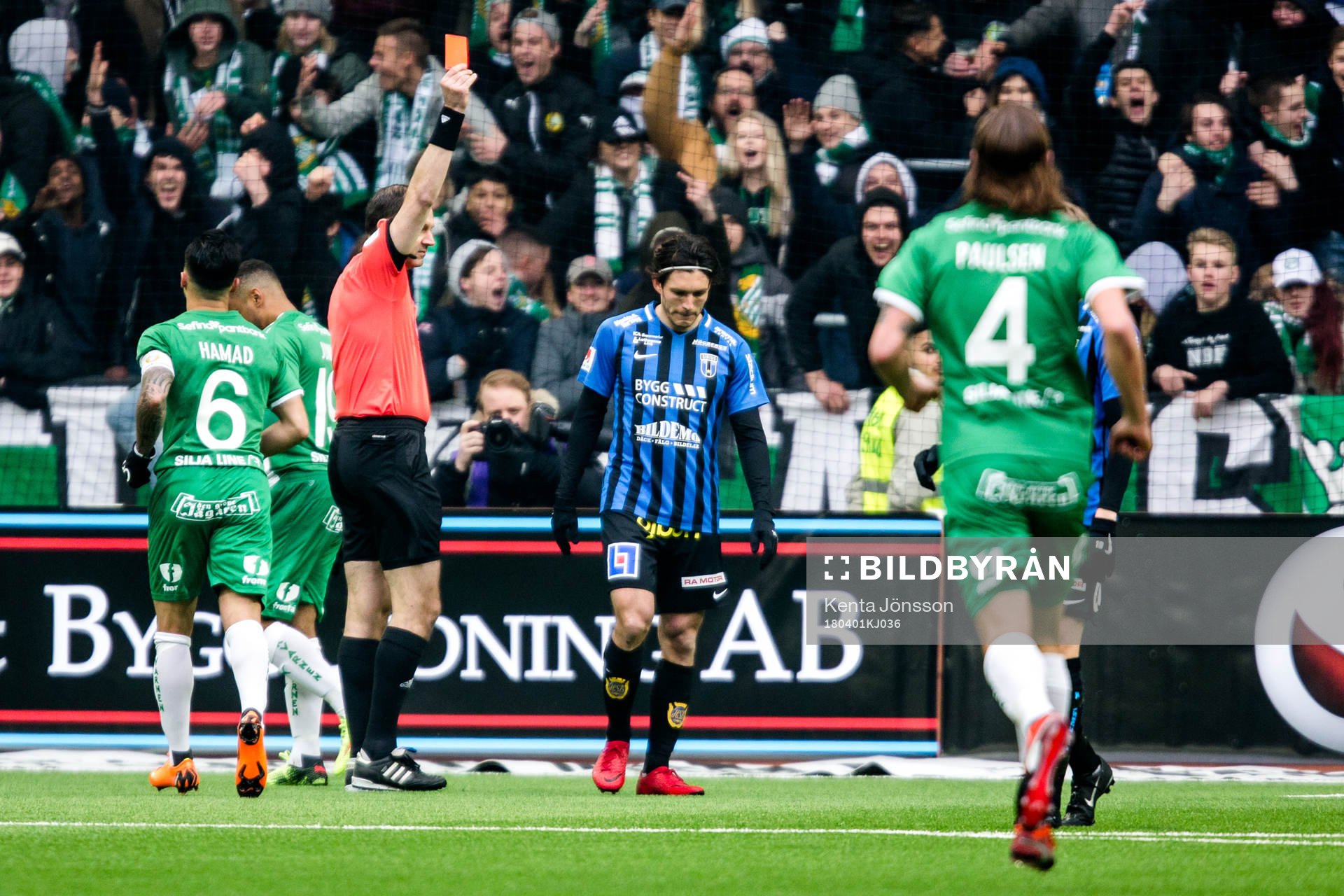 Sirius Ian Sirelius får rött kort