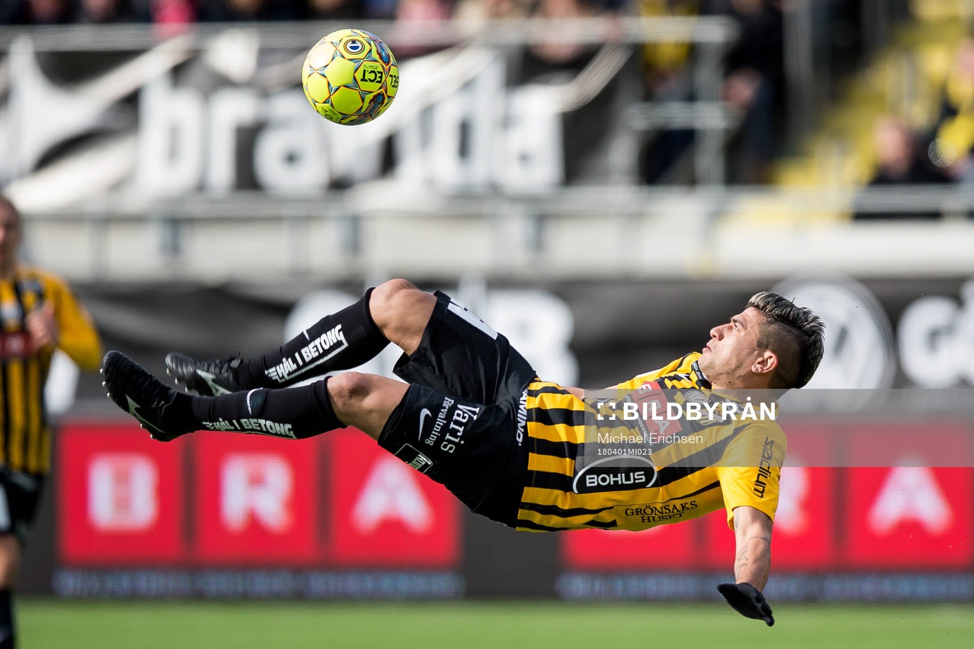 Häckens Paulinho med en cykelspark