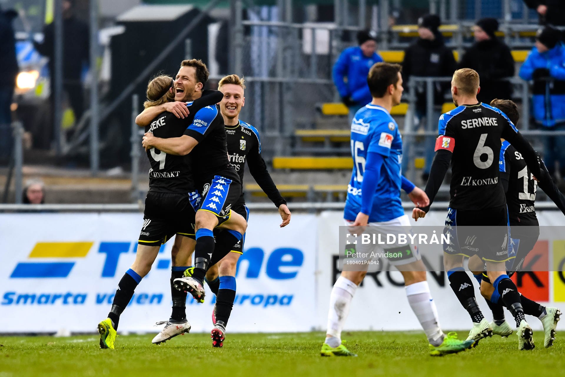 IFK Göteborgs Tobias Hysén och Sebastian Ohlsson jublar
