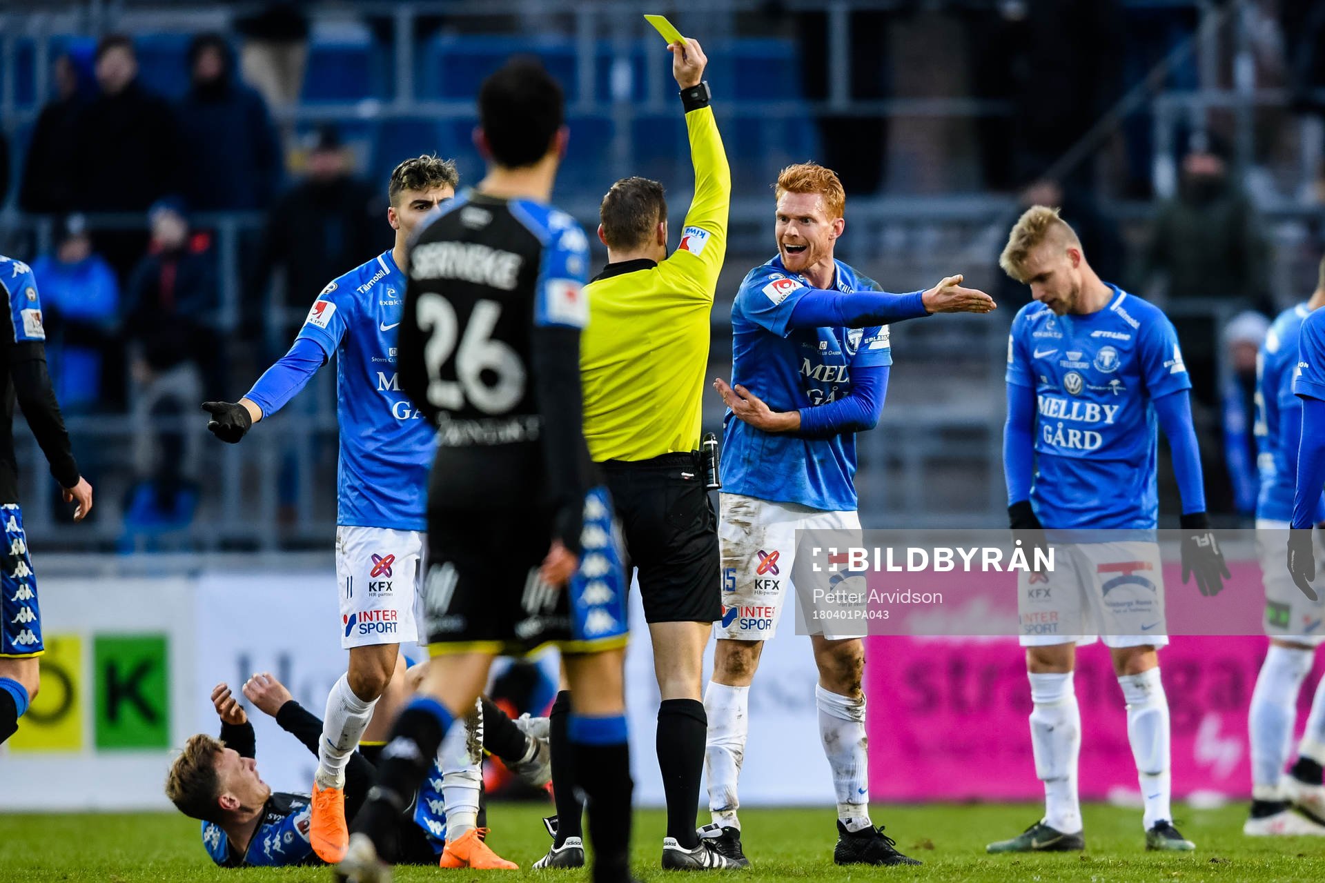 Trelleborgs Lasse Nielsen får en varning