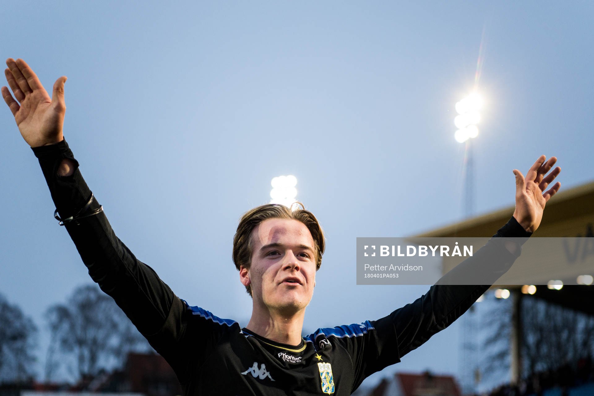 IFK Göteborgs August Erlingmark jublar efter fotbollsmatchen i Allsvenskan mellan Trelleborg och IFK Göteborg den 1 april 2018 i Trelleborg.