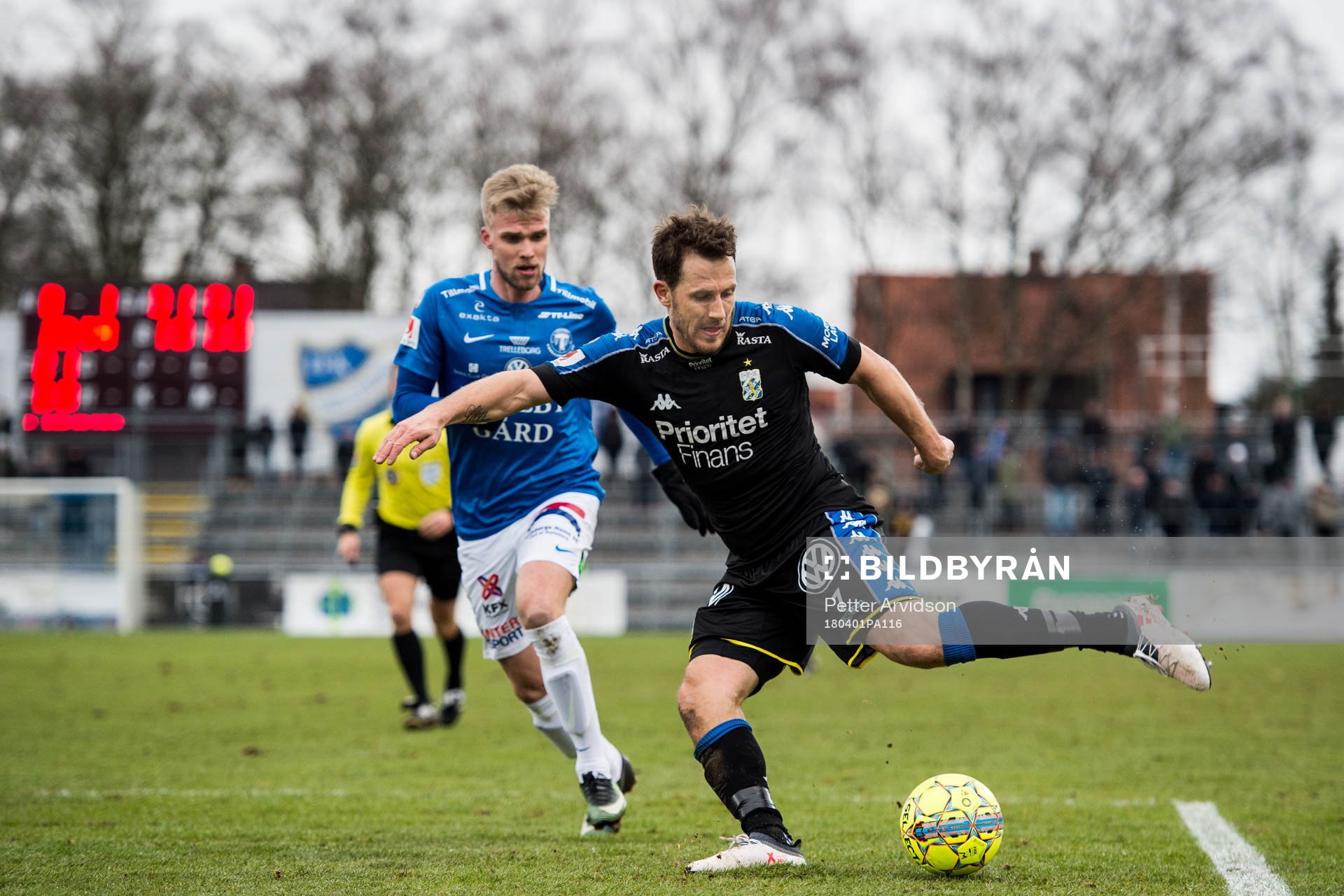 IFK Göteborgs Tobias Hysén och Trelleborgs Robin Nilsson