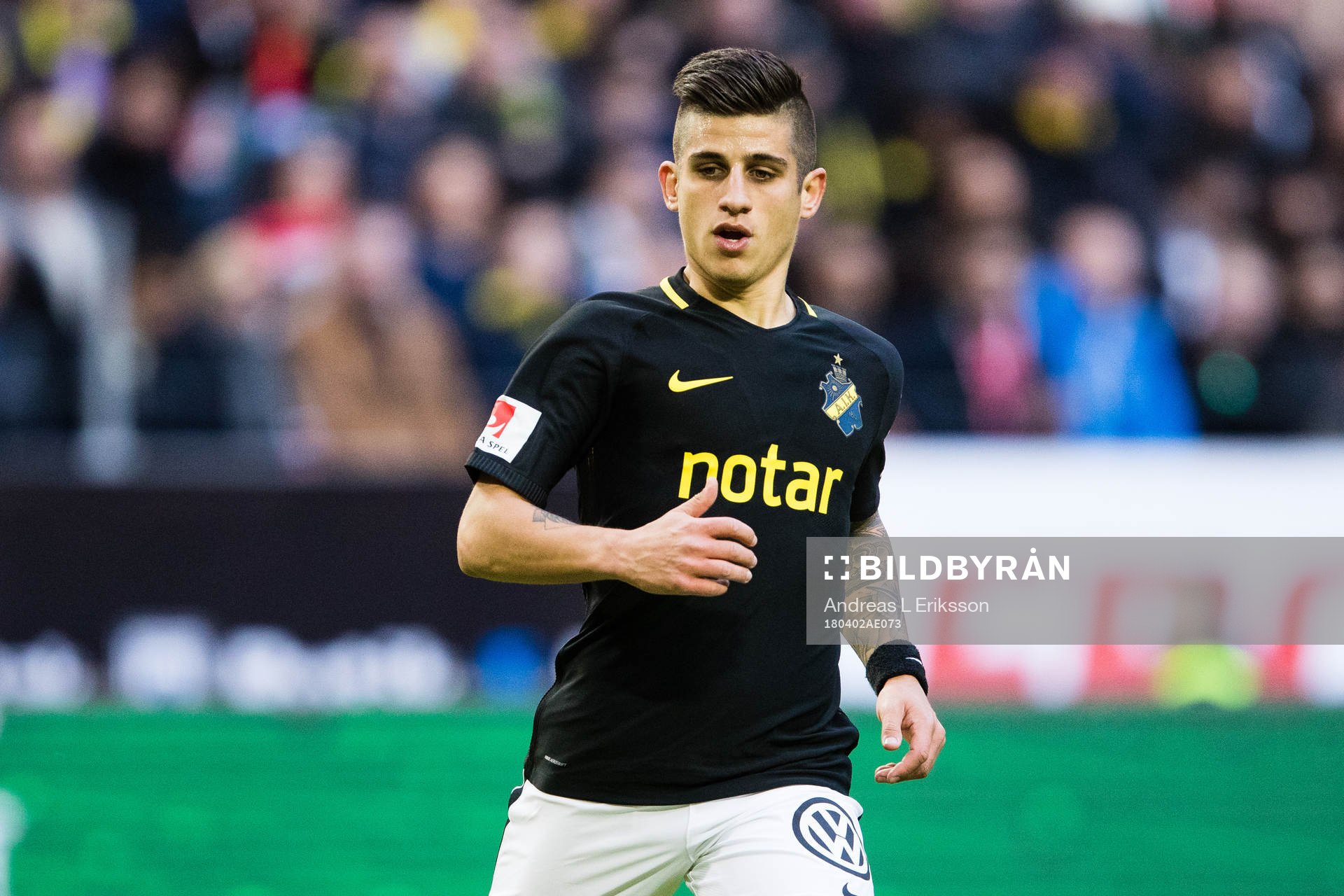 s Nicolas Stefanelli