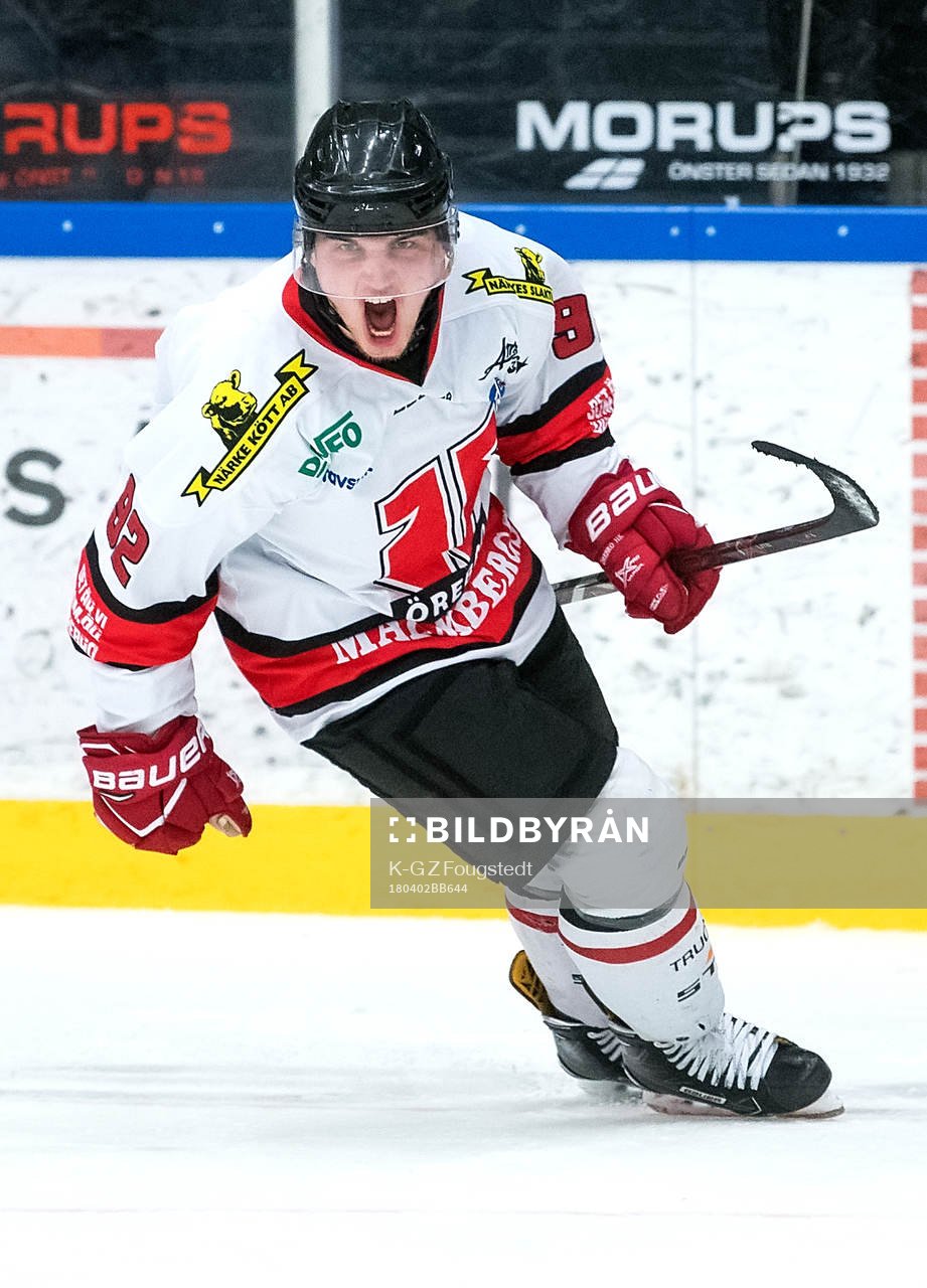 Glen Gustafsson jublar