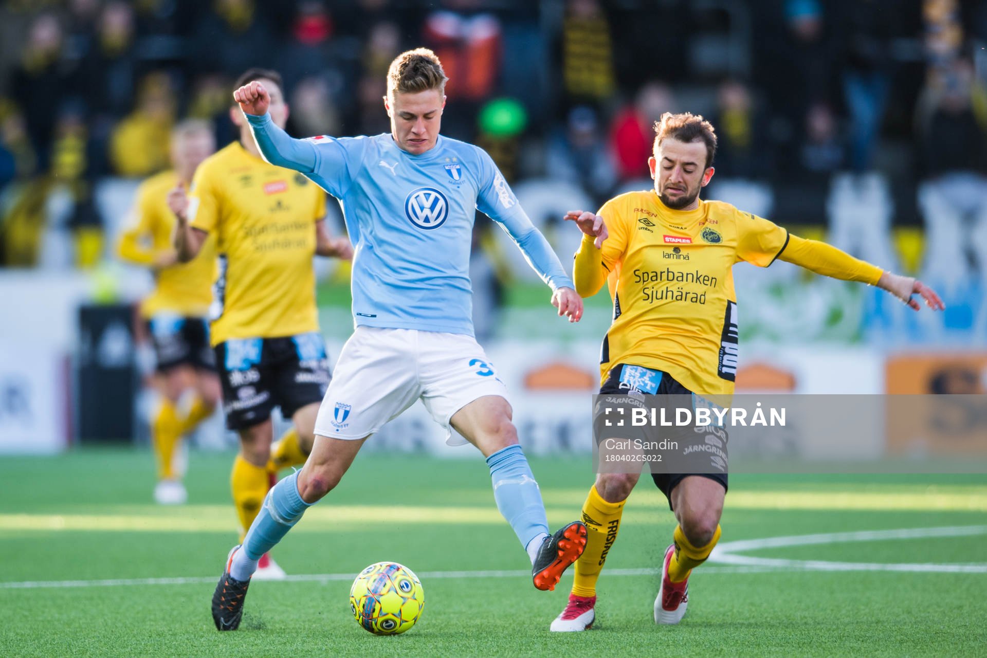 Malmö FFs Mattias Svanberg och Elfsborgs Robert Gojani