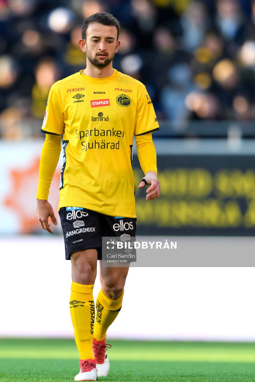 Elfsborgs Robert Gojani deppar