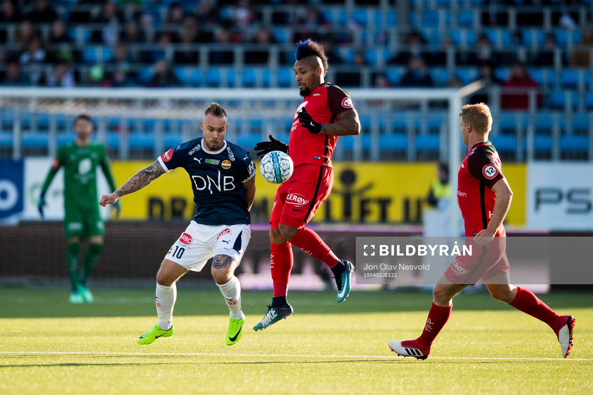 Marcus Pedersen of Strømsgodset and Bismar Acosta of Brann