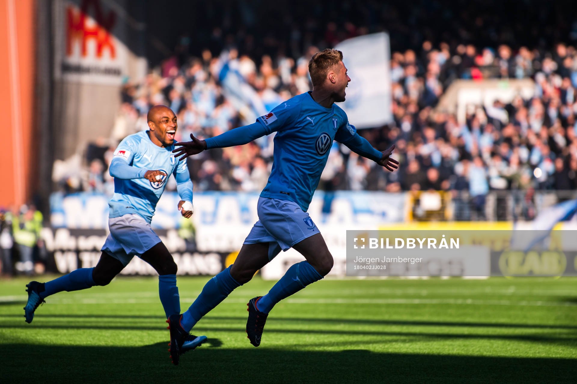 Malmö FFs Mattias Svanberg jublar