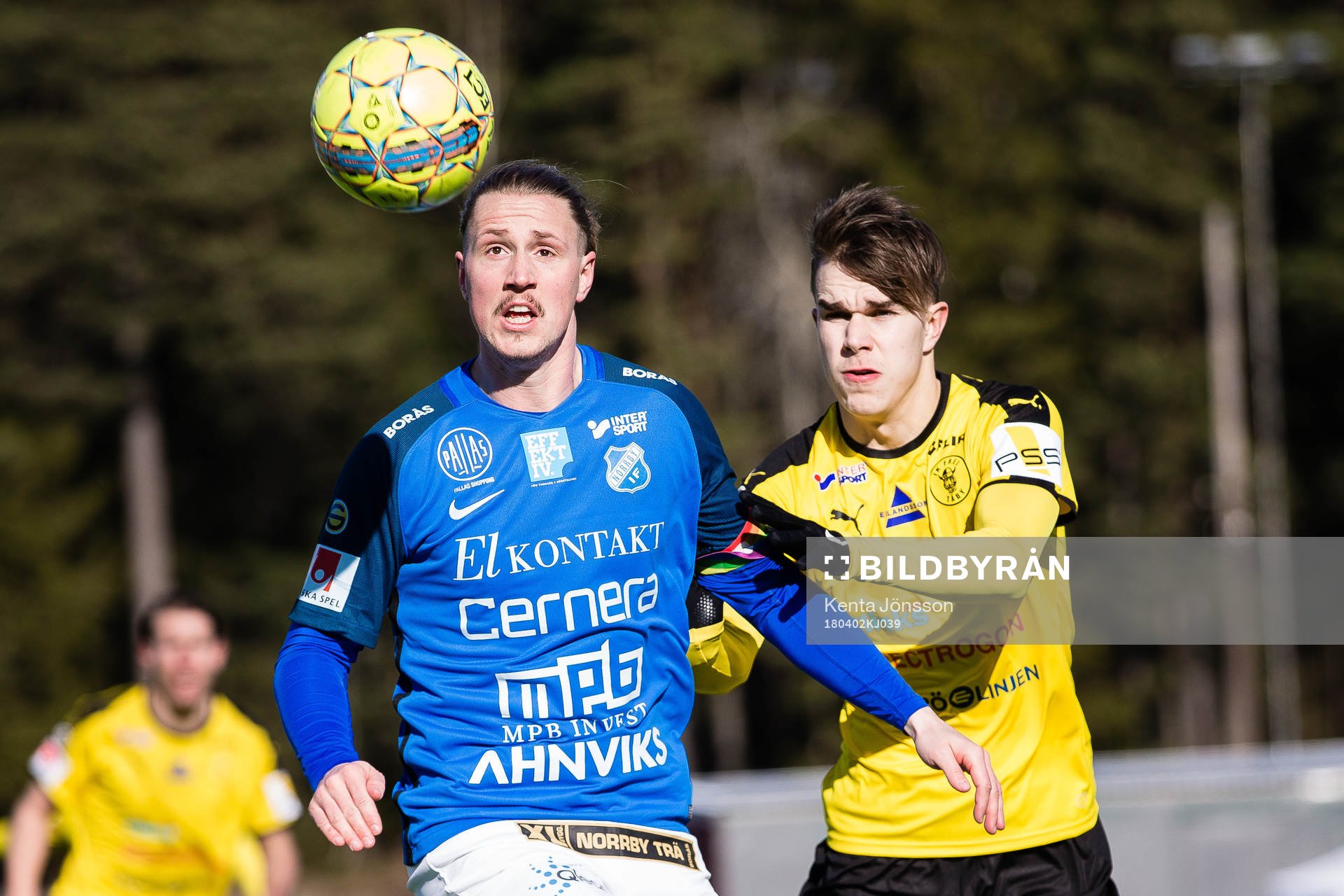 Norrbys Marcus Översjö och Frejs Dusan Jajic