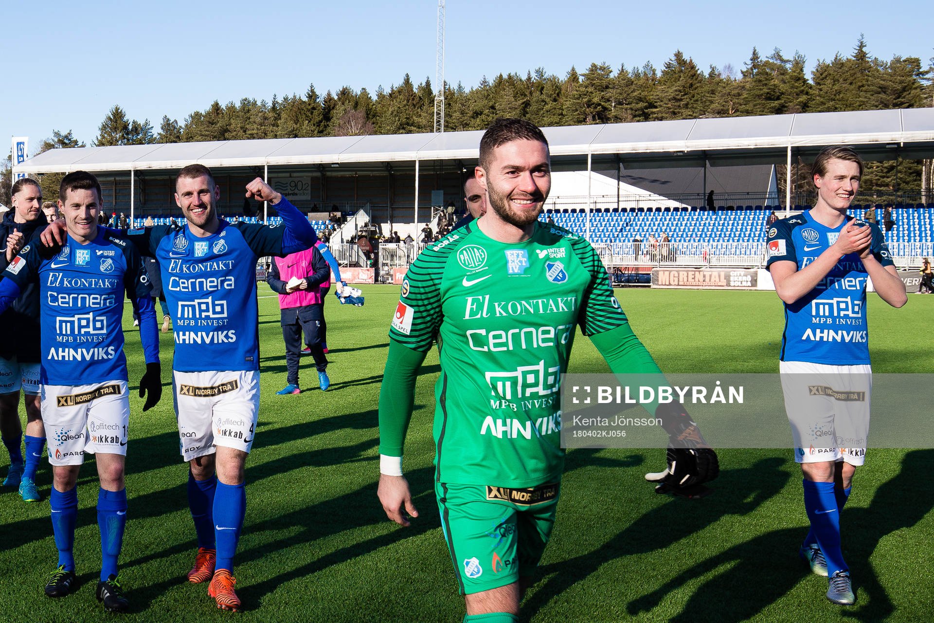 Norrbys målvakt Mergim Krasniqi jublar
