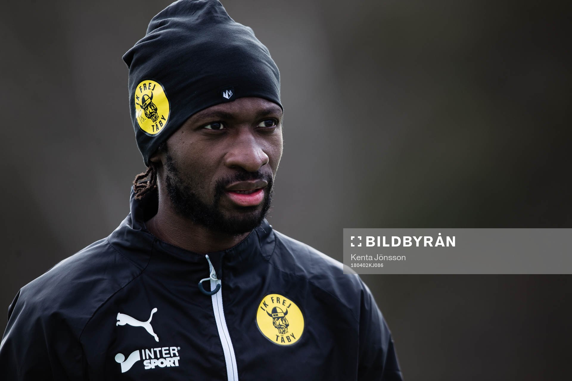 Frejs Amadou Jawo innan fotbollsmatchen i Superettan mellan