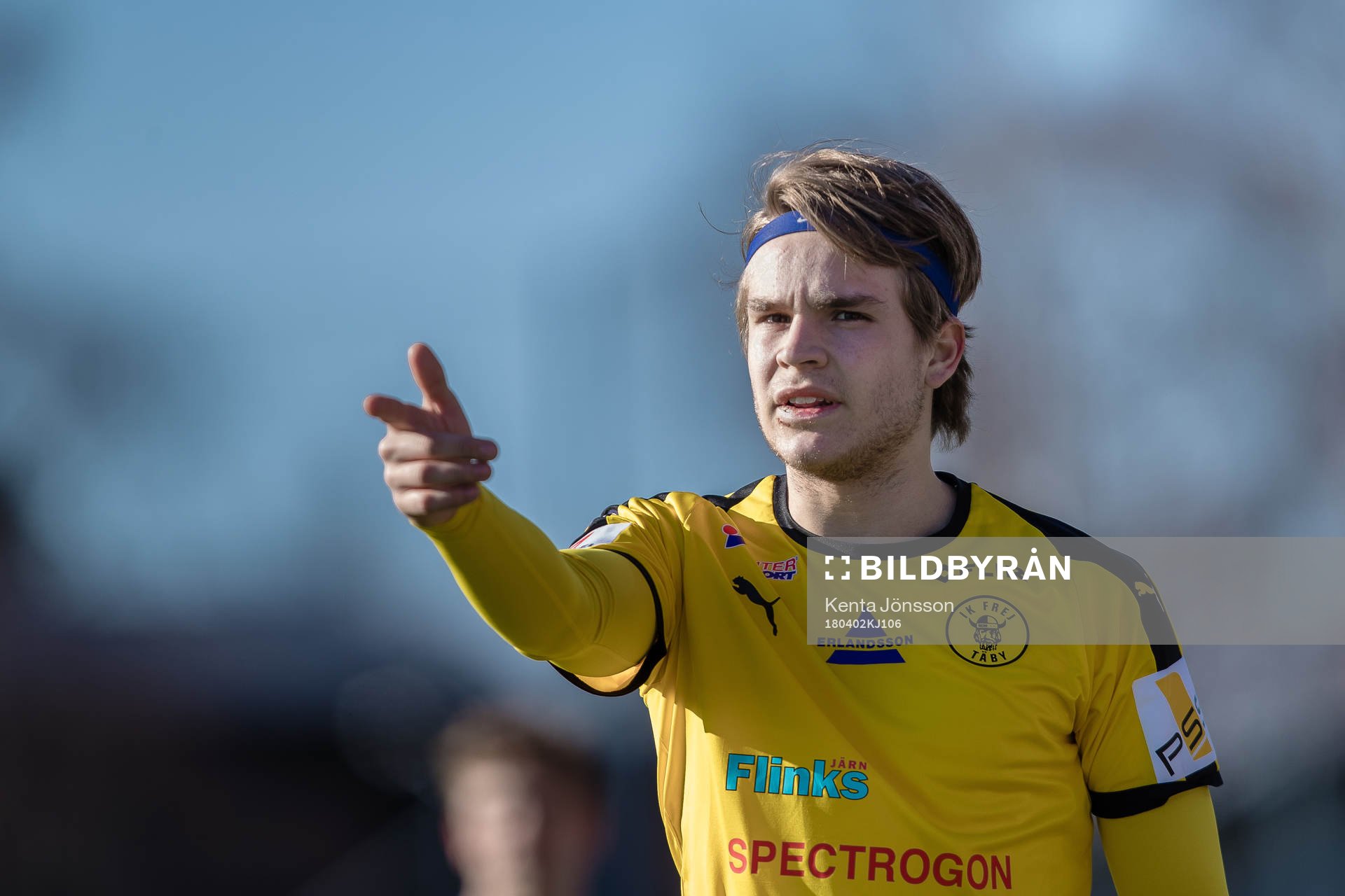 Frejs Amadeus Sögaard gestikulerar