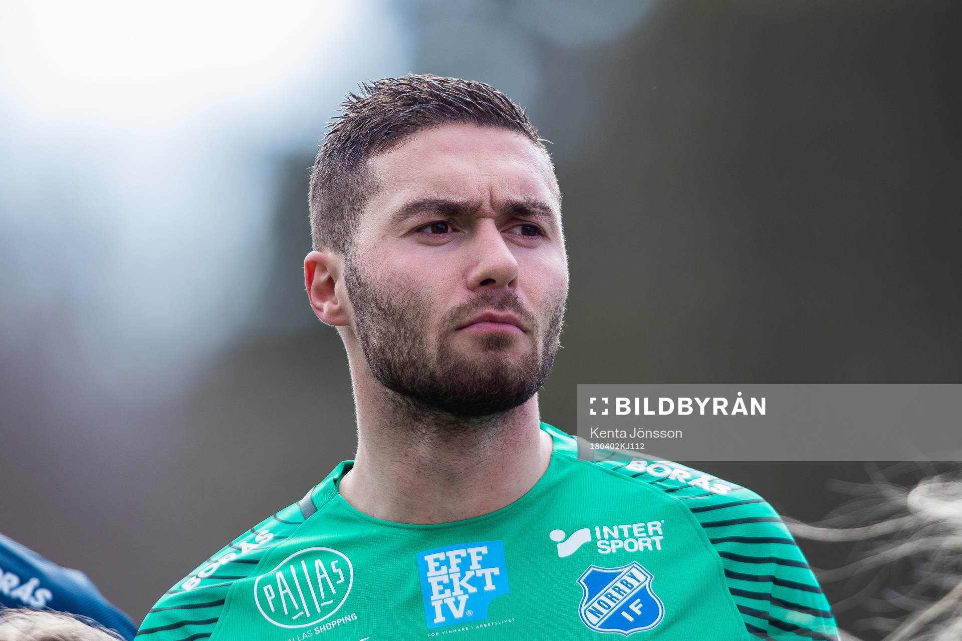 Norrbys målvakt Mergim Krasniqi innan fotbollsmatchen i