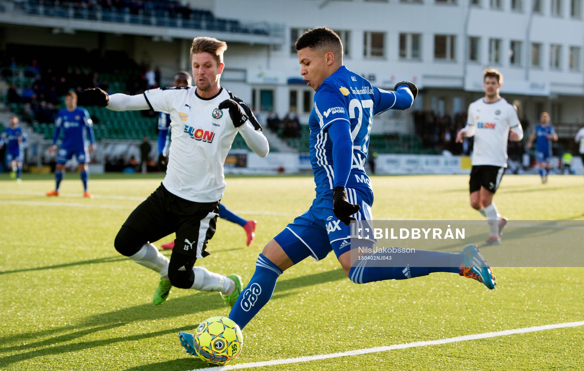 Örebros Martin Lorentzson och Sundsvalls Romain Gall