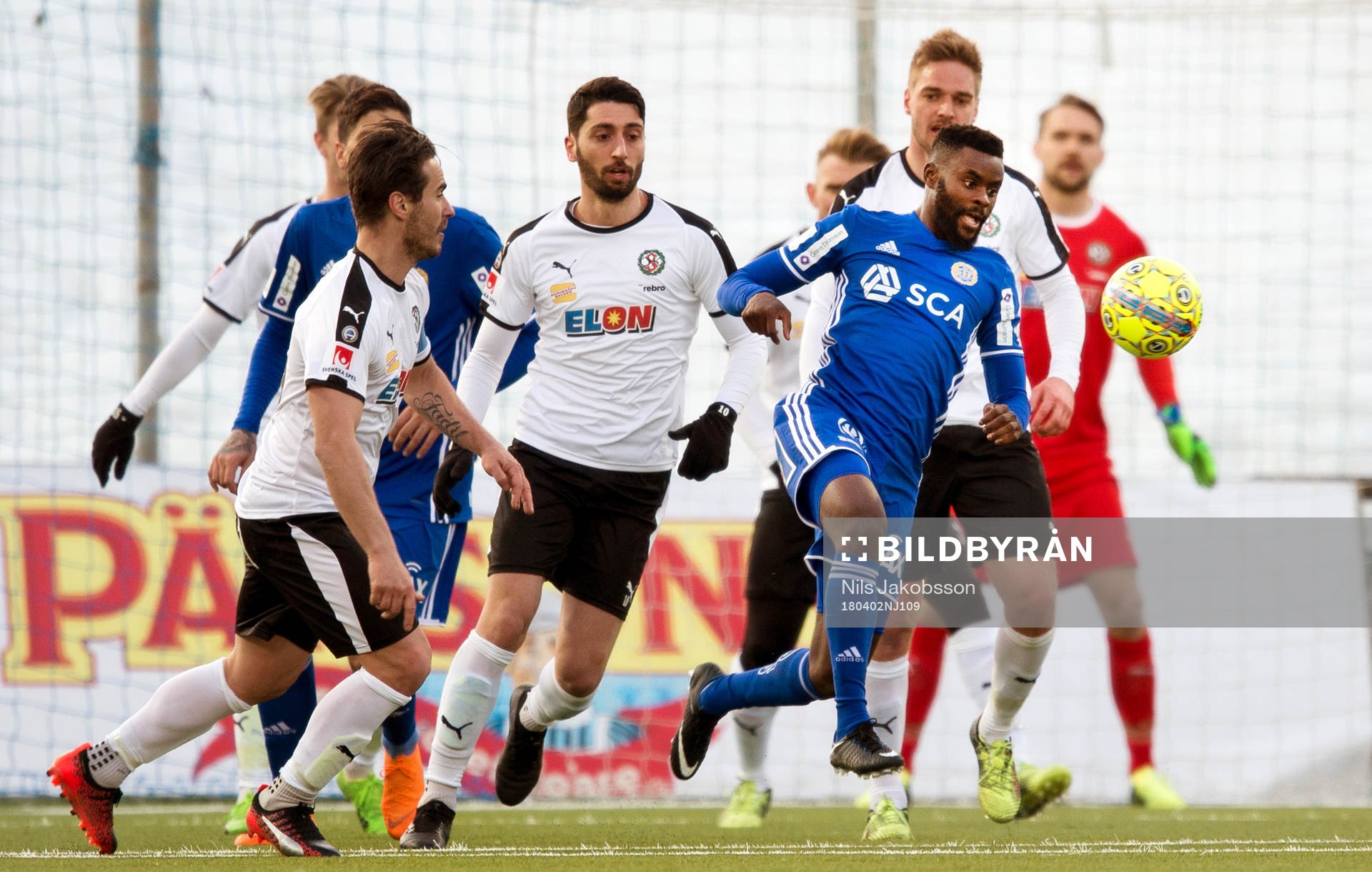 Örebros Nordin Gerzic, Nahir Besara, Johan Mårtensson och