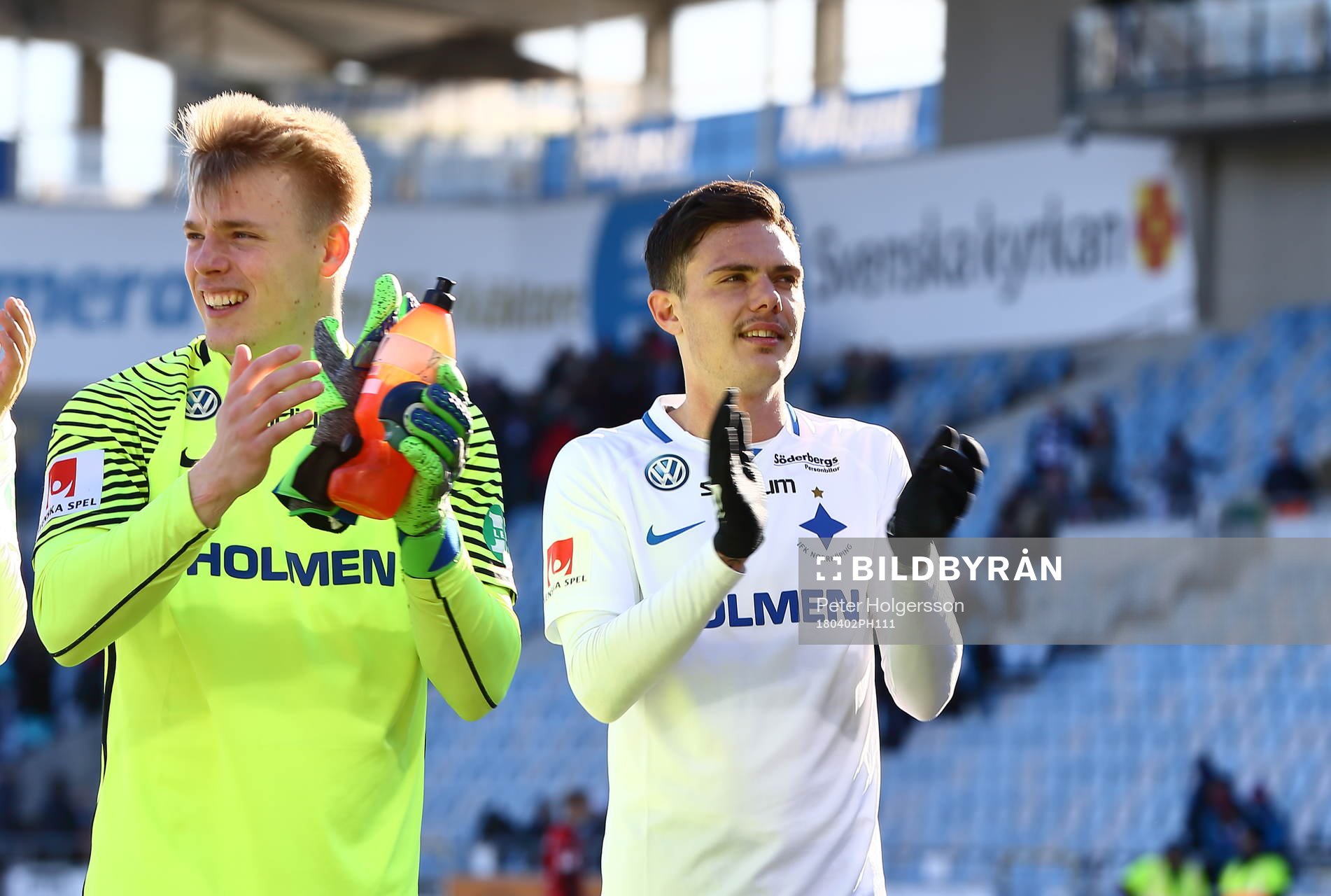 Norrköpings målvakt Isak Pettersson  och David Moberg