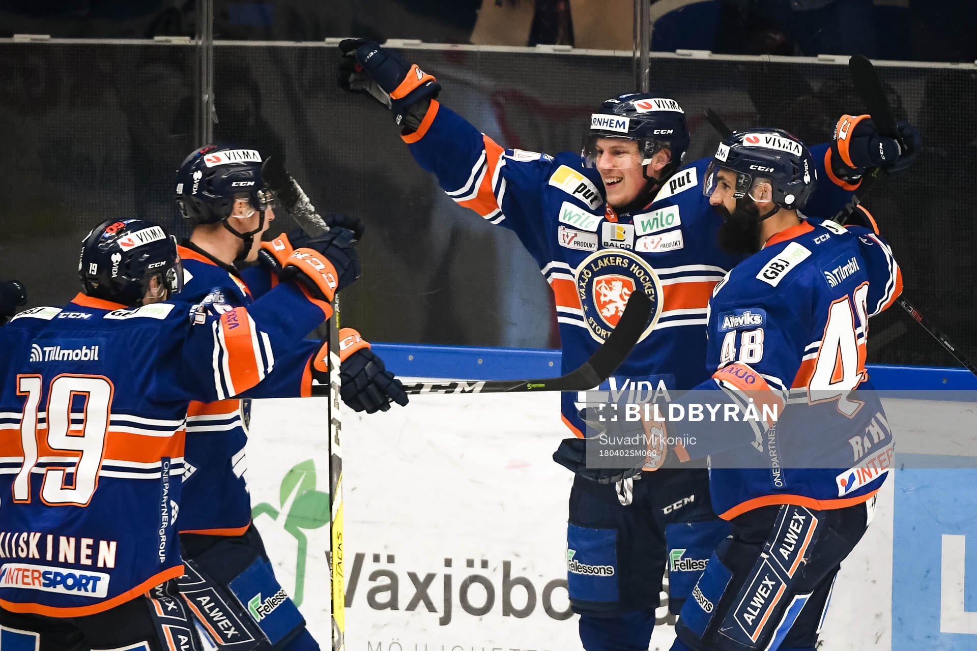 Växjös Joel Persson jublar