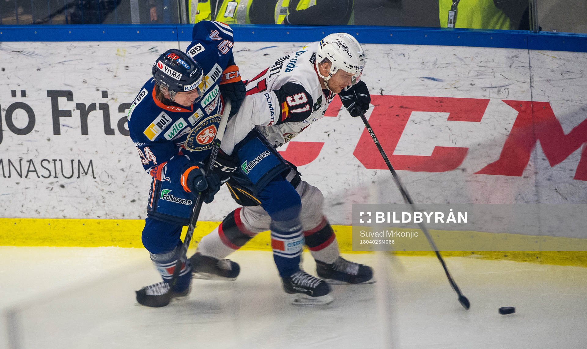 Växjös Joel Persson och Malmö Redhawks Max Görtz