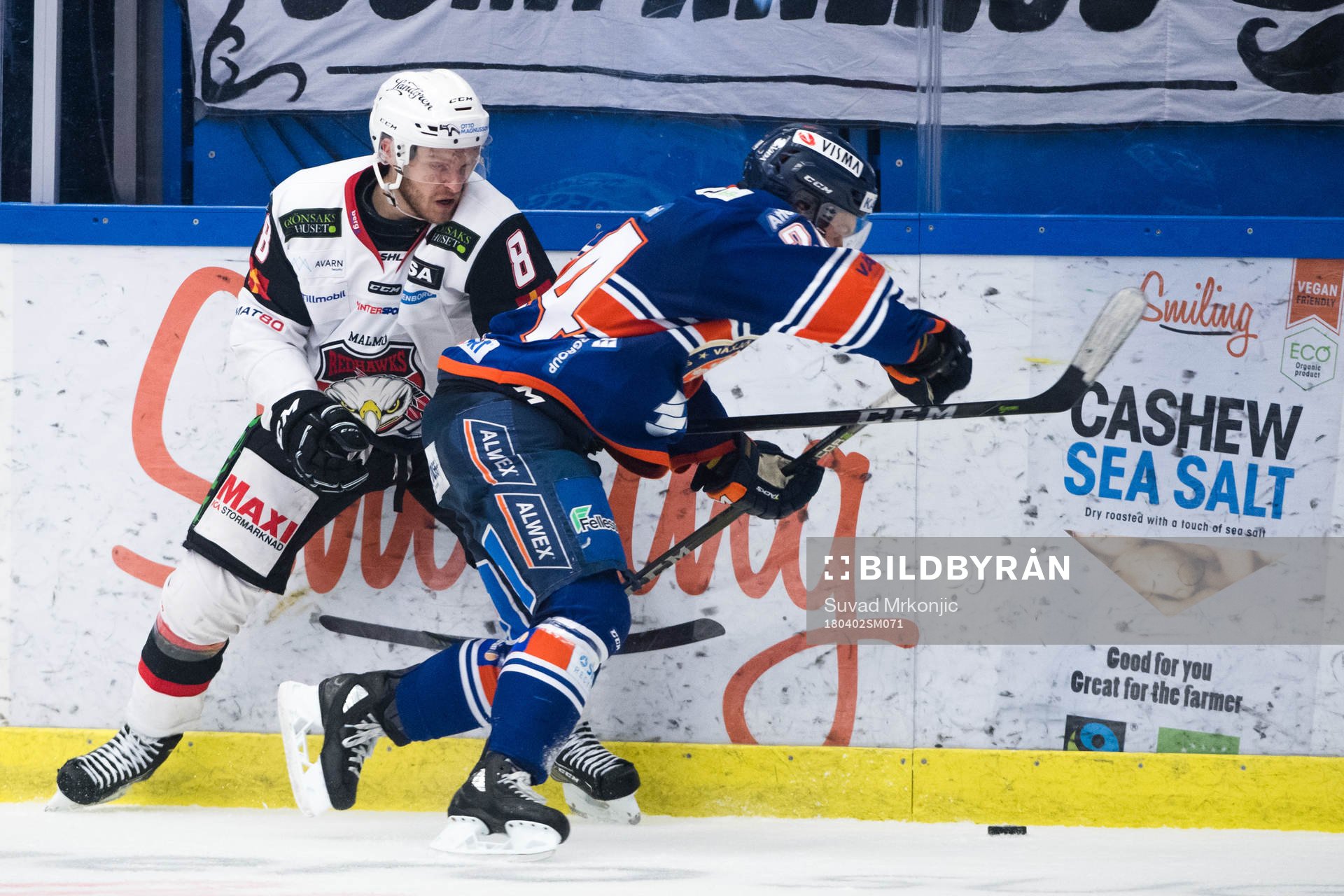 Malmö Redhawks Johan Olofsson och Växjös Brendan