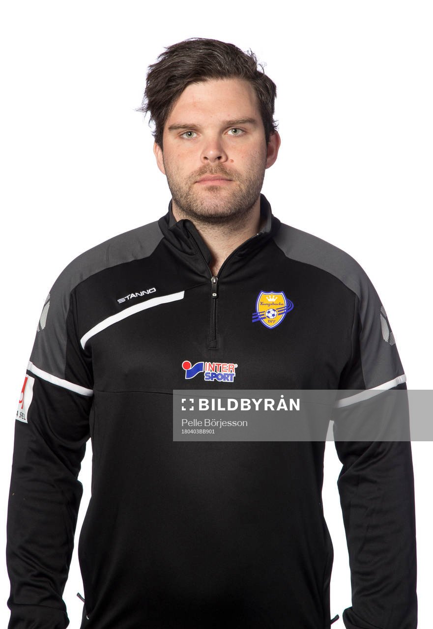 Kungsbackas videoanalytiker Carl Söderlund poserar för ett porträtt den 3 april 2018 i Kungsbacka.