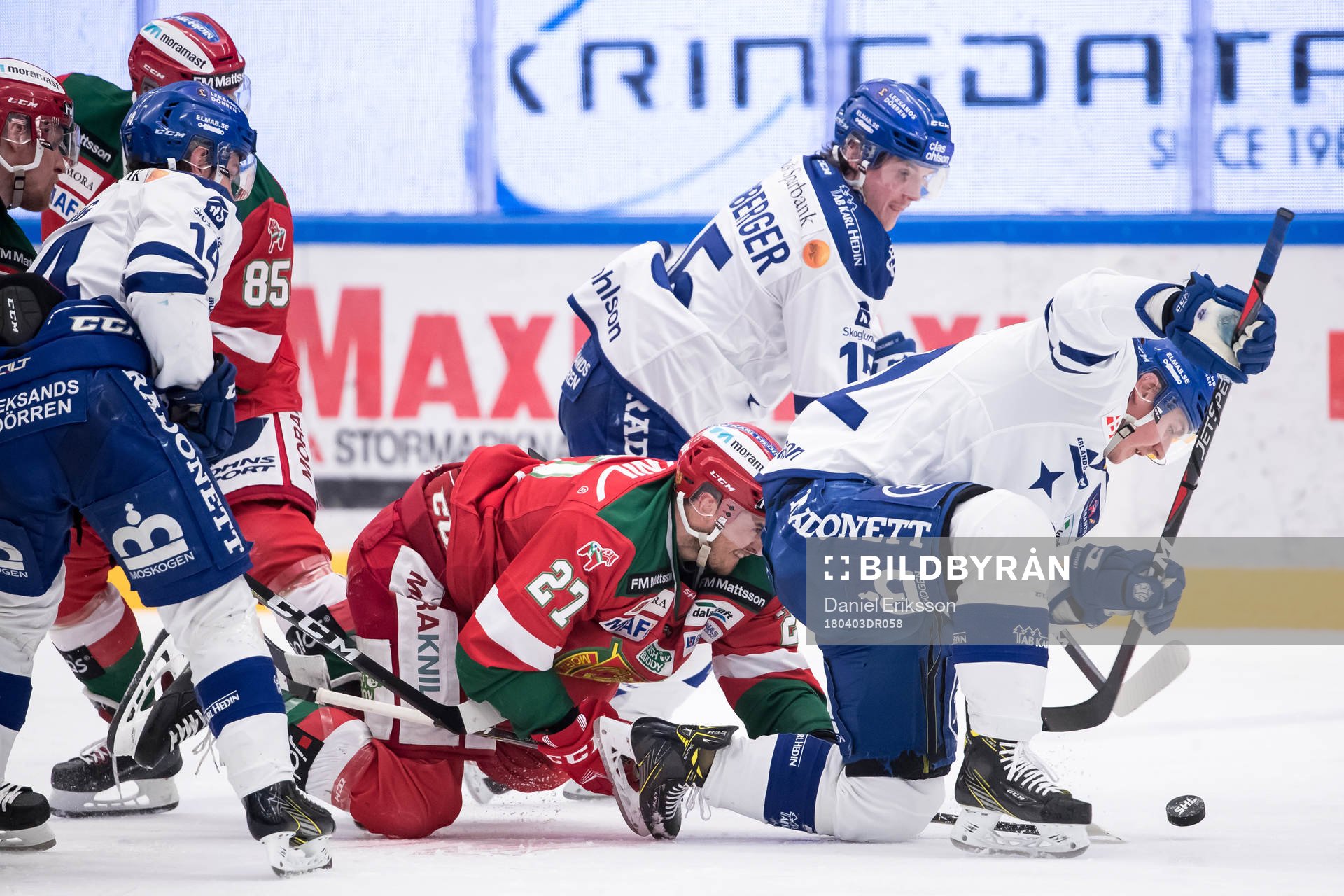 Leksands Martin Grönberg och Moras Matt Bailey  i