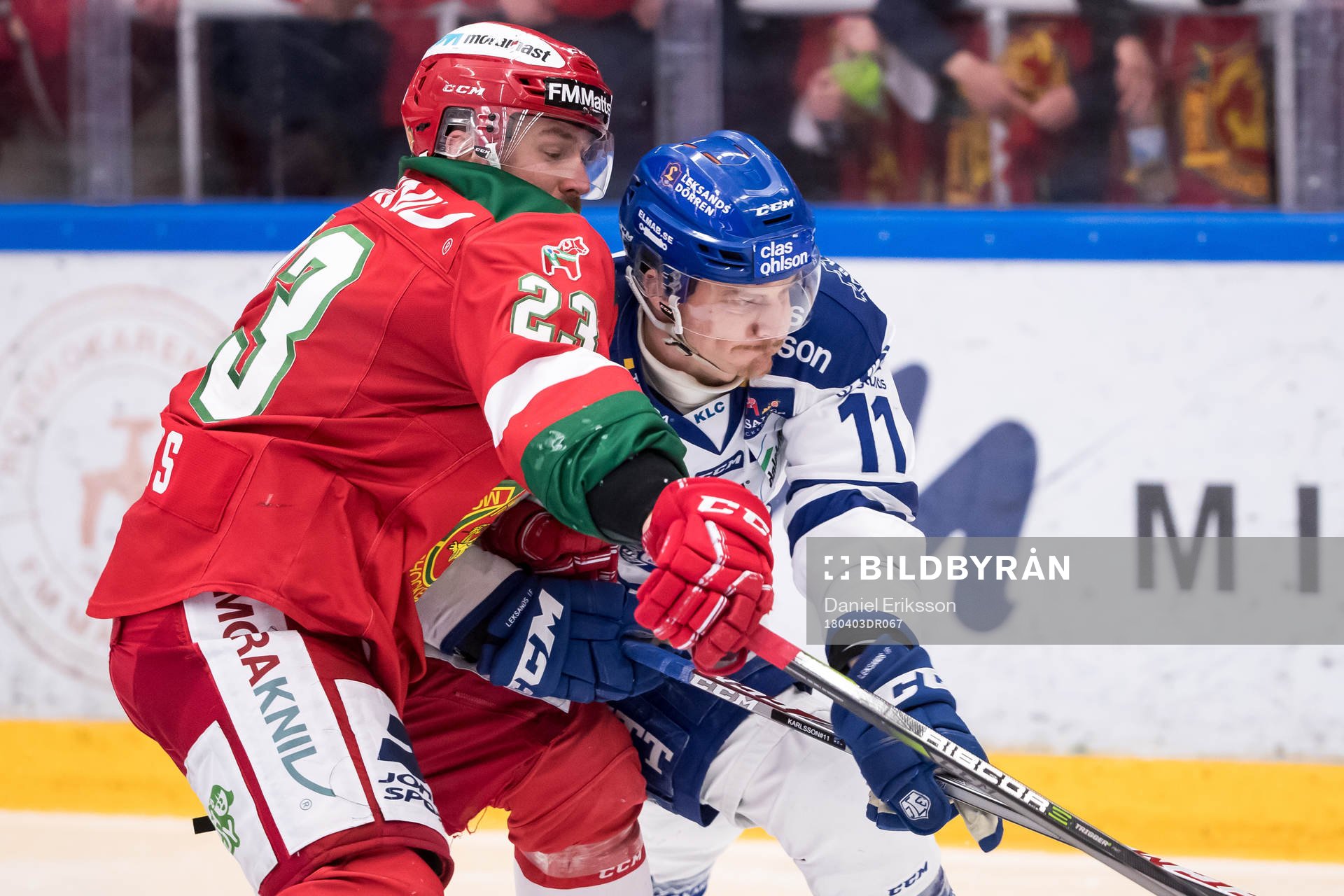 Moras Tomas Skogs och Leksands Martin Karlsson  i