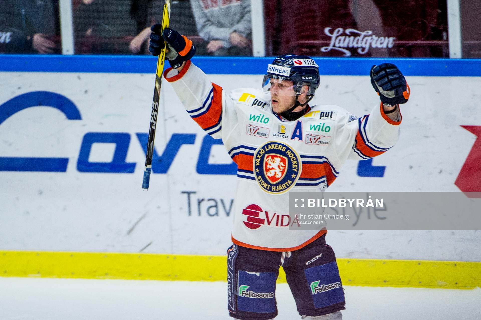 Växjös Tuomas Kiiskinen jublar