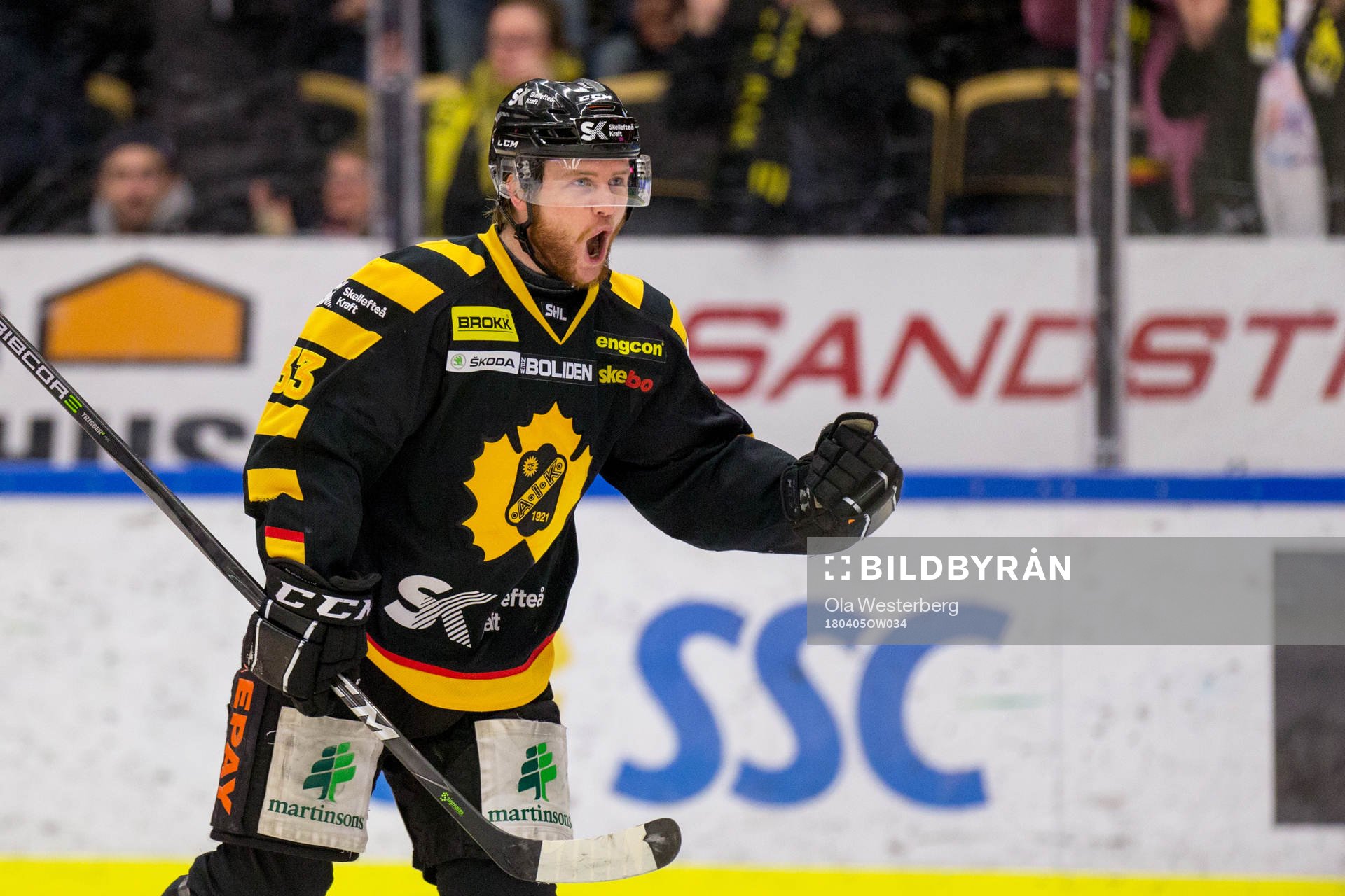 Skellefteås Sebastian Ohlsson jublar