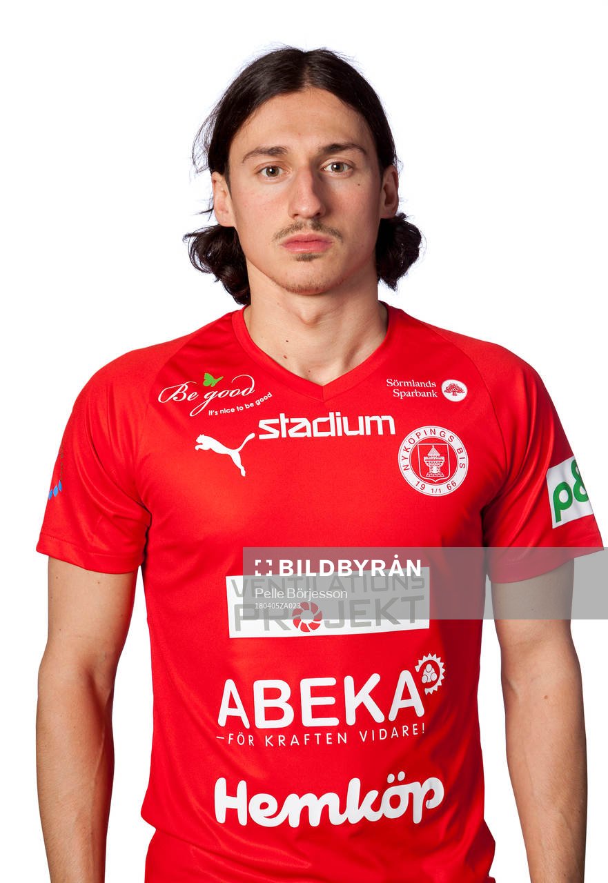 Nyköpings Enis Ahmetovic