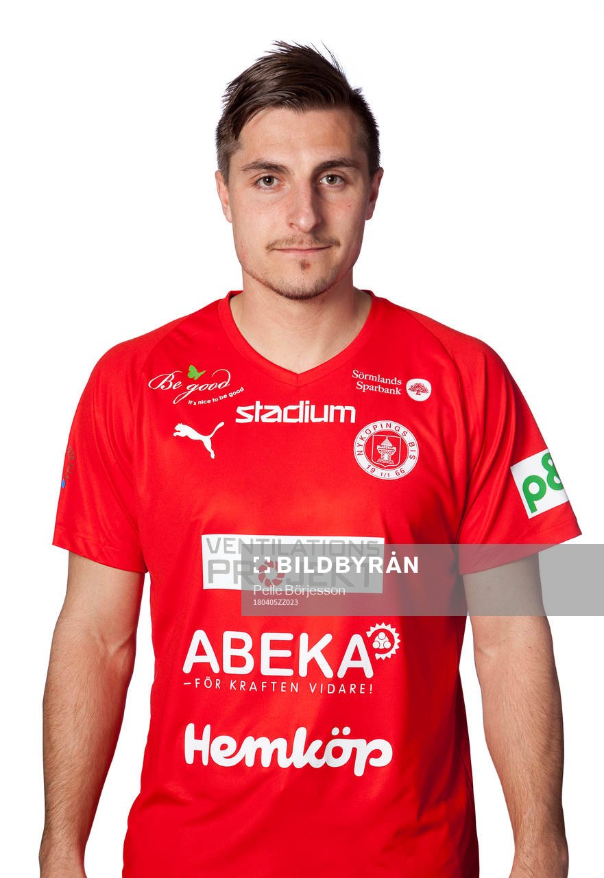 Nyköpings Lennart Johansson poserar för ett porträtt den 5 april 2018 i Nyköping.