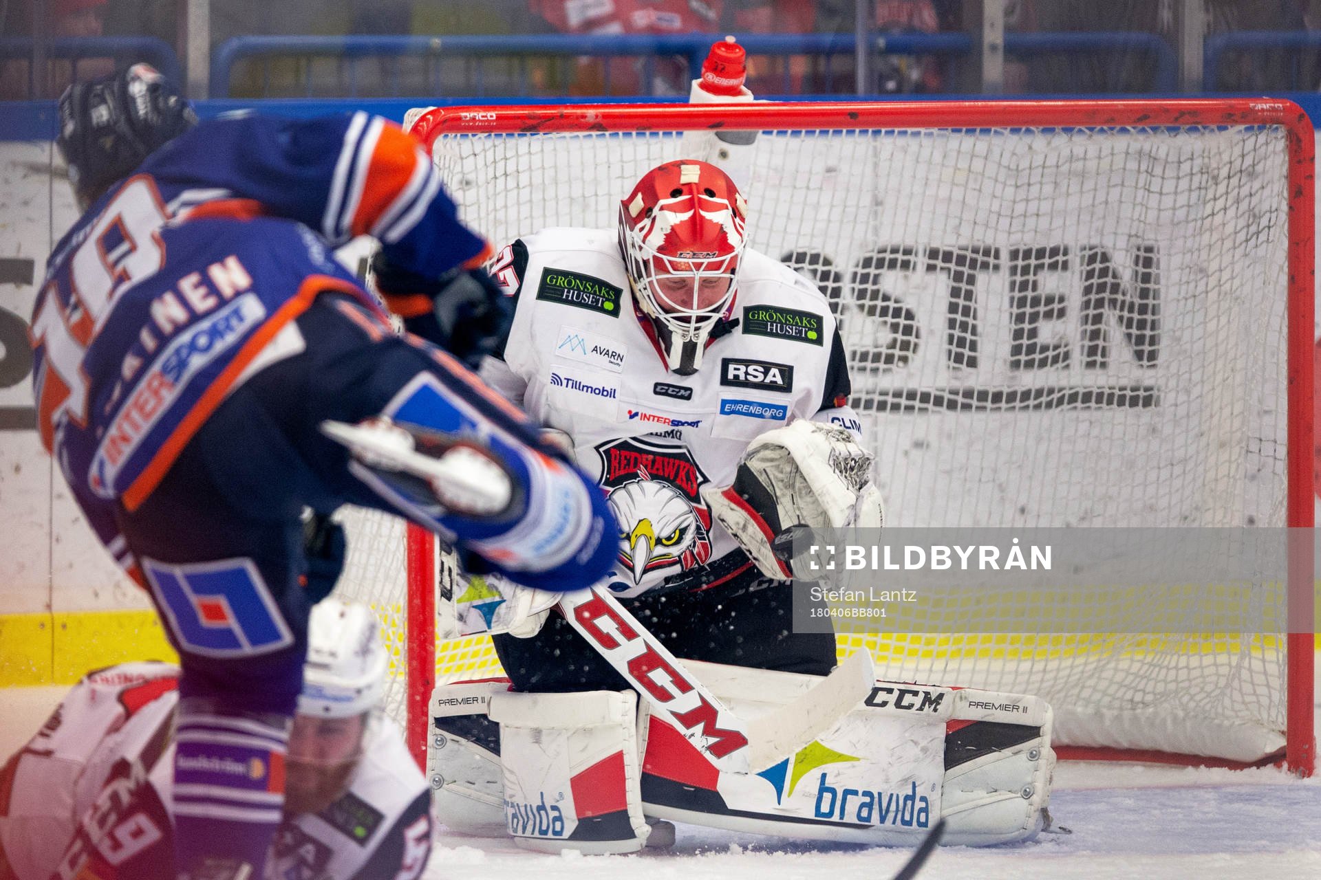 Växjös Tuomas Kiiskinen och Malmö Redhawks målvakt