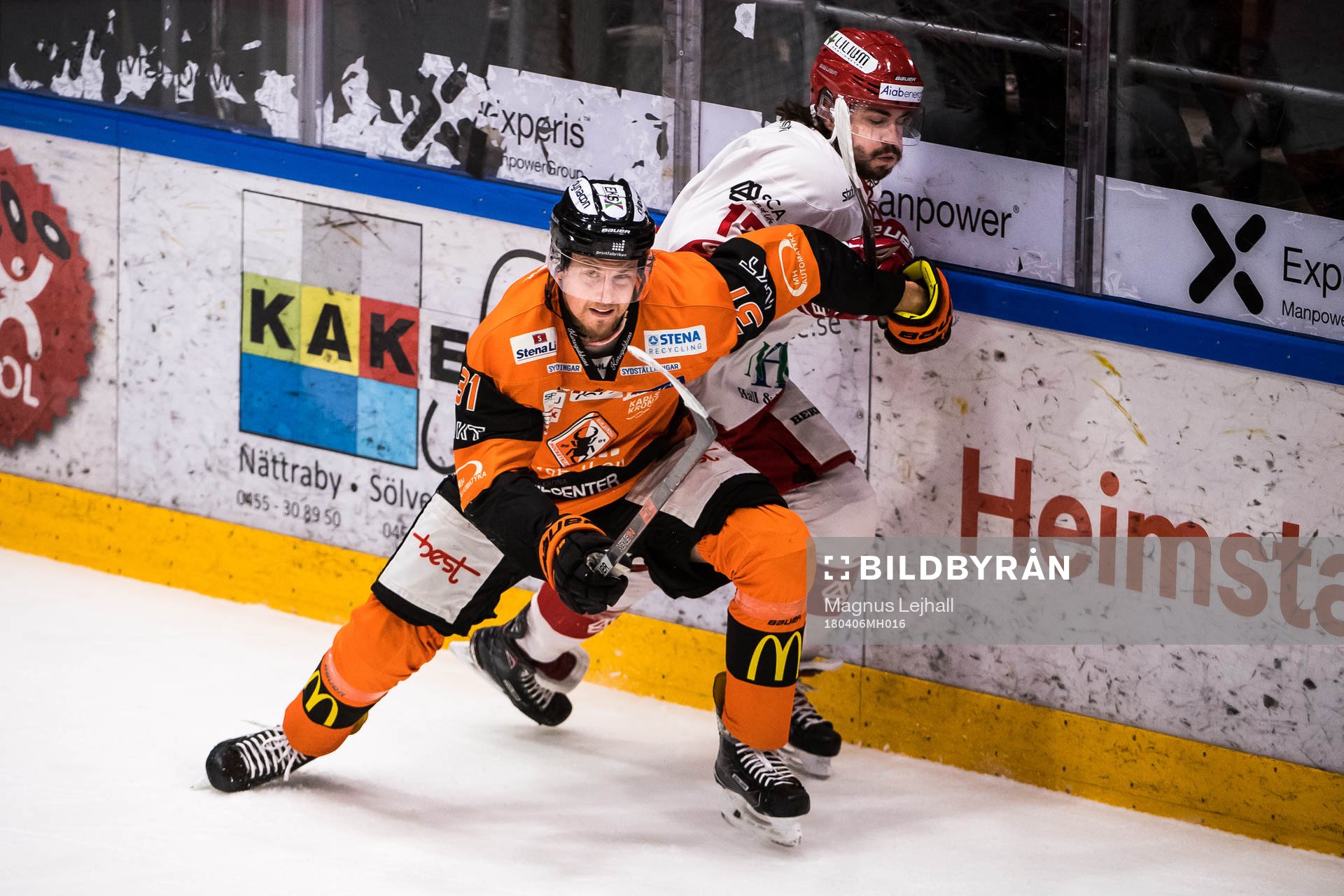 Karlskronas Marcus Paulsson och Timrås Alexandre Lavoie