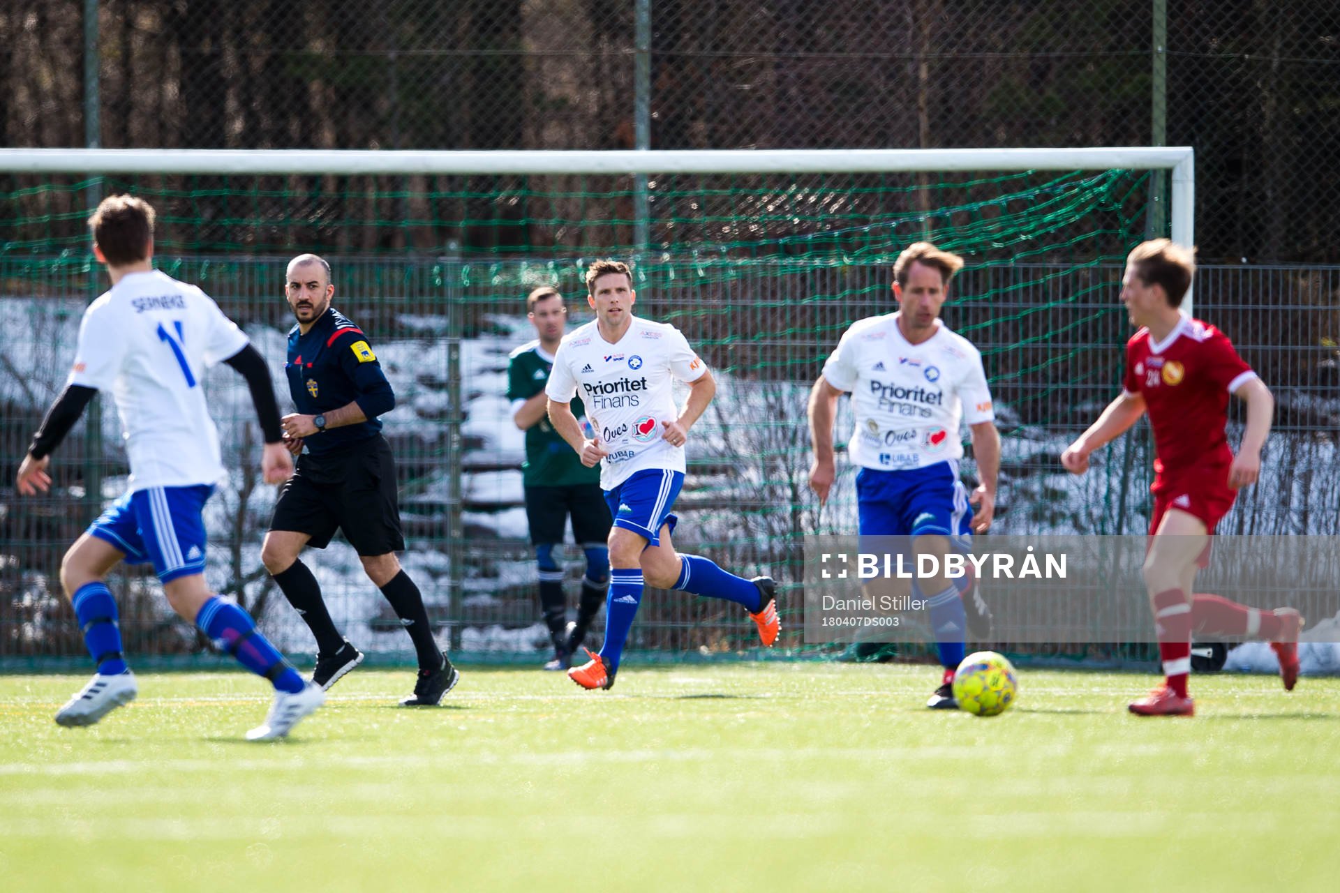 Öjersjös spelande tränare Anders Svensson under fotbollsmatchen i division 5 mellan Öjersjö och Hönö den 7 augusti 2018 i Göteborg.