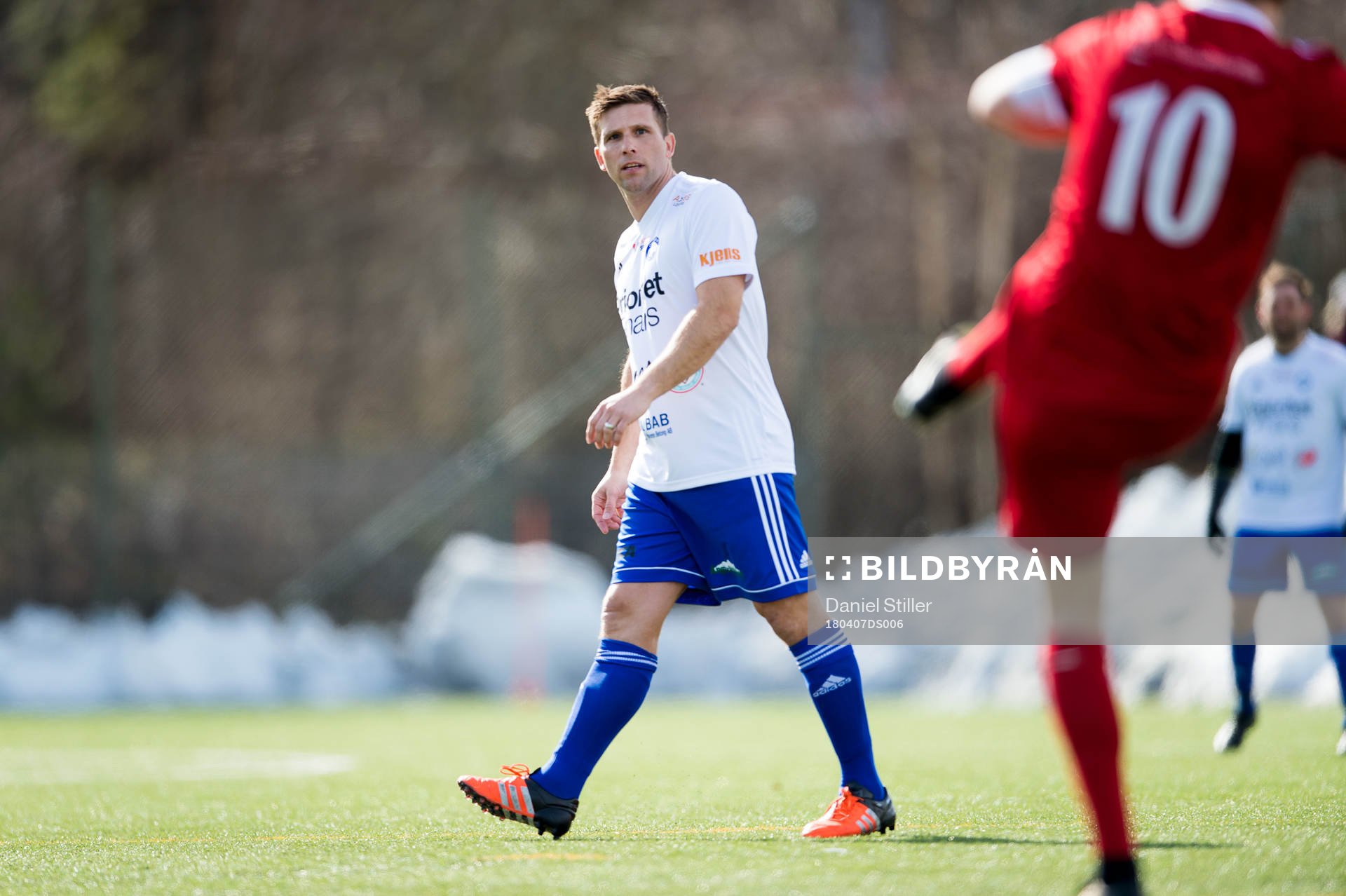 Öjersjös spelande tränare Anders Svensson under fotbollsmatchen i division 5 mellan Öjersjö och Hönö den 7 augusti 2018 i Göteborg.