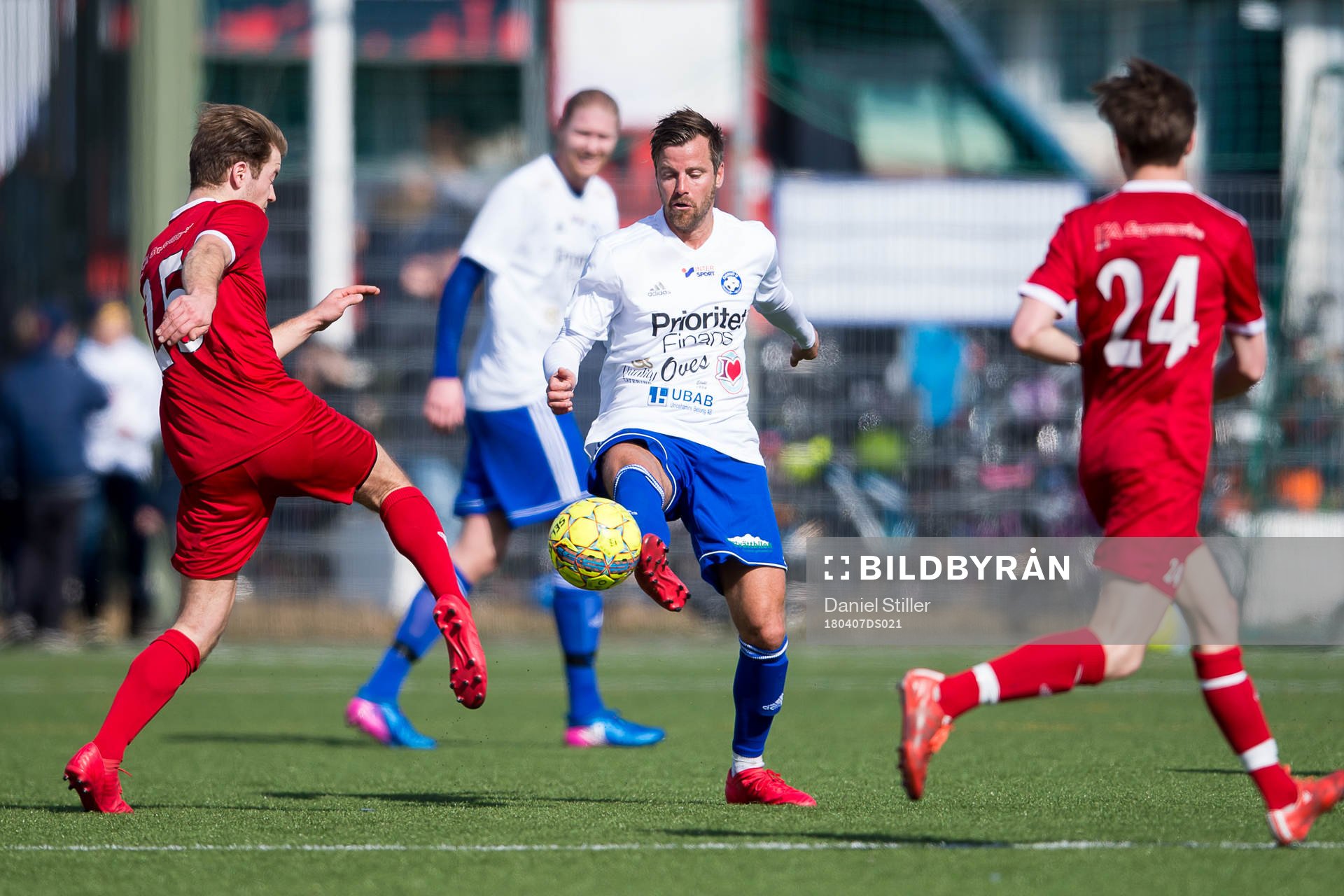 Öjersjös Pontus Farnerud under fotbollsmatchen i division 5 mellan Öjersjö och Hönö den 7 augusti 2018 i Göteborg.
