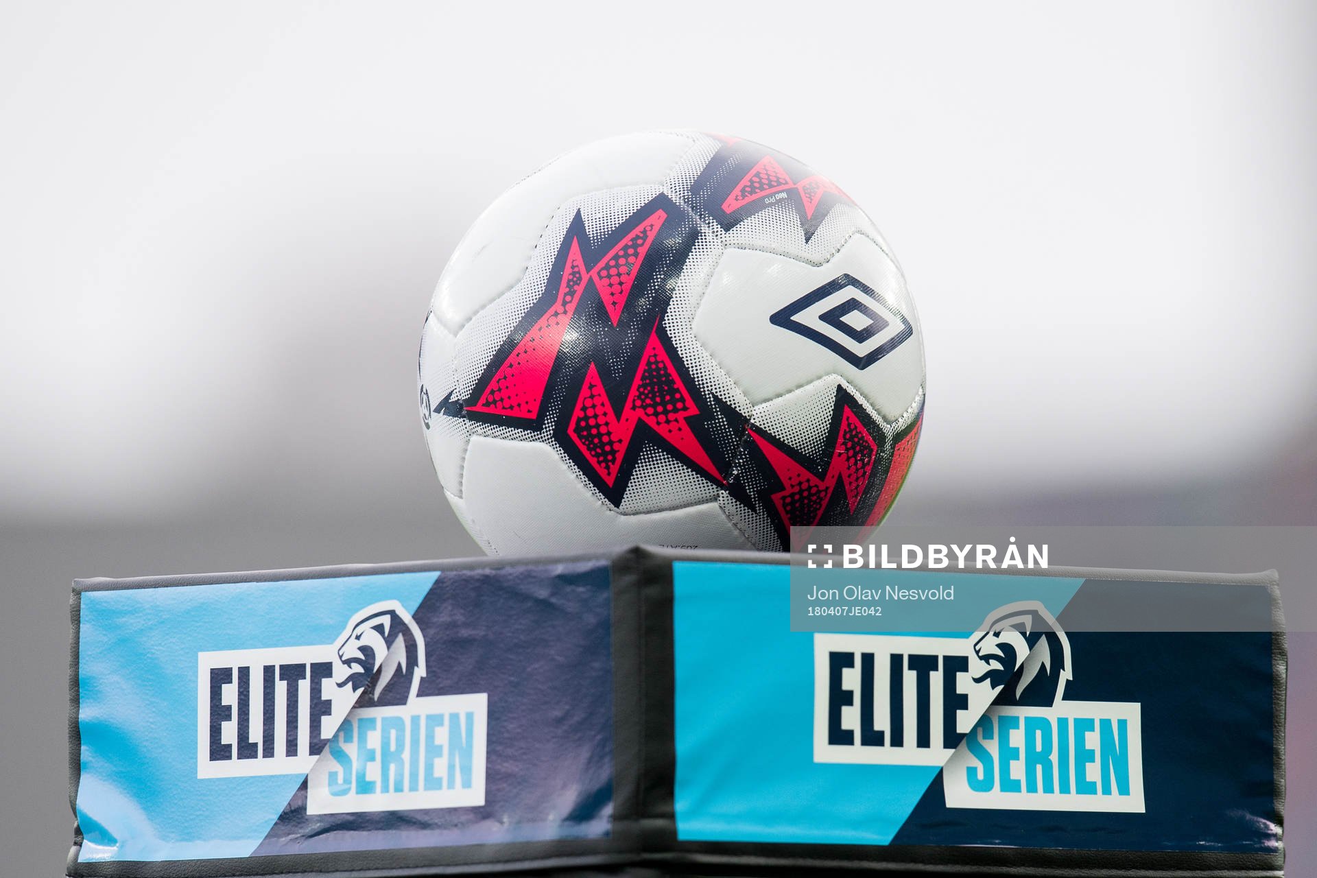 The official matchball ahead of the Eliteserien match between Vålerenga and Strømsgodset on April 7, 2018 in Oslo.