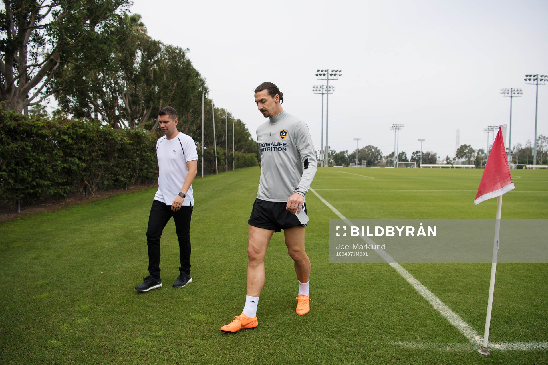 Zlatan Ibrahimovic lämnar MLS-laget LA Galaxys träning den 7 april 2018 i Los Angeles.