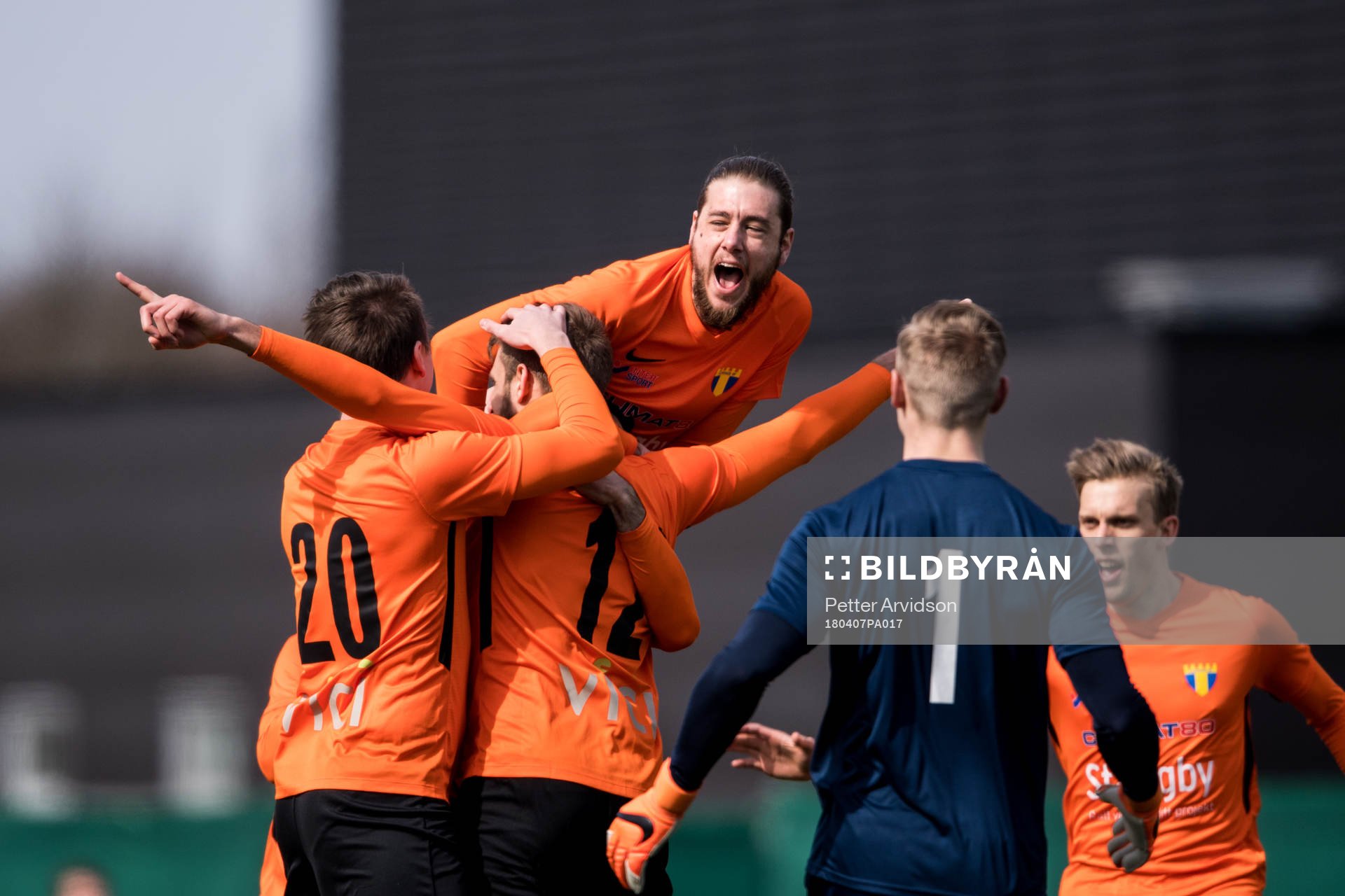 Torns Christopher Nilsson och Ludvig Bergman jublar med