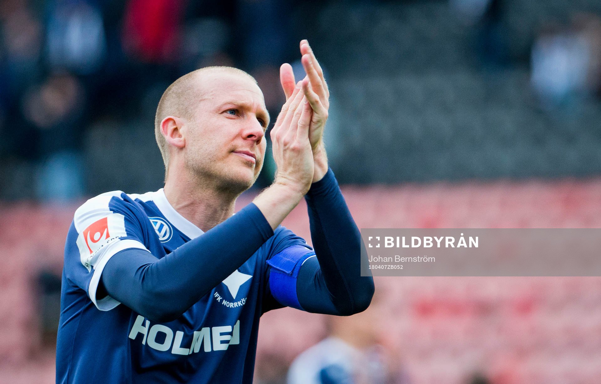 Norrköpings Andreas Johansson tackar fansen