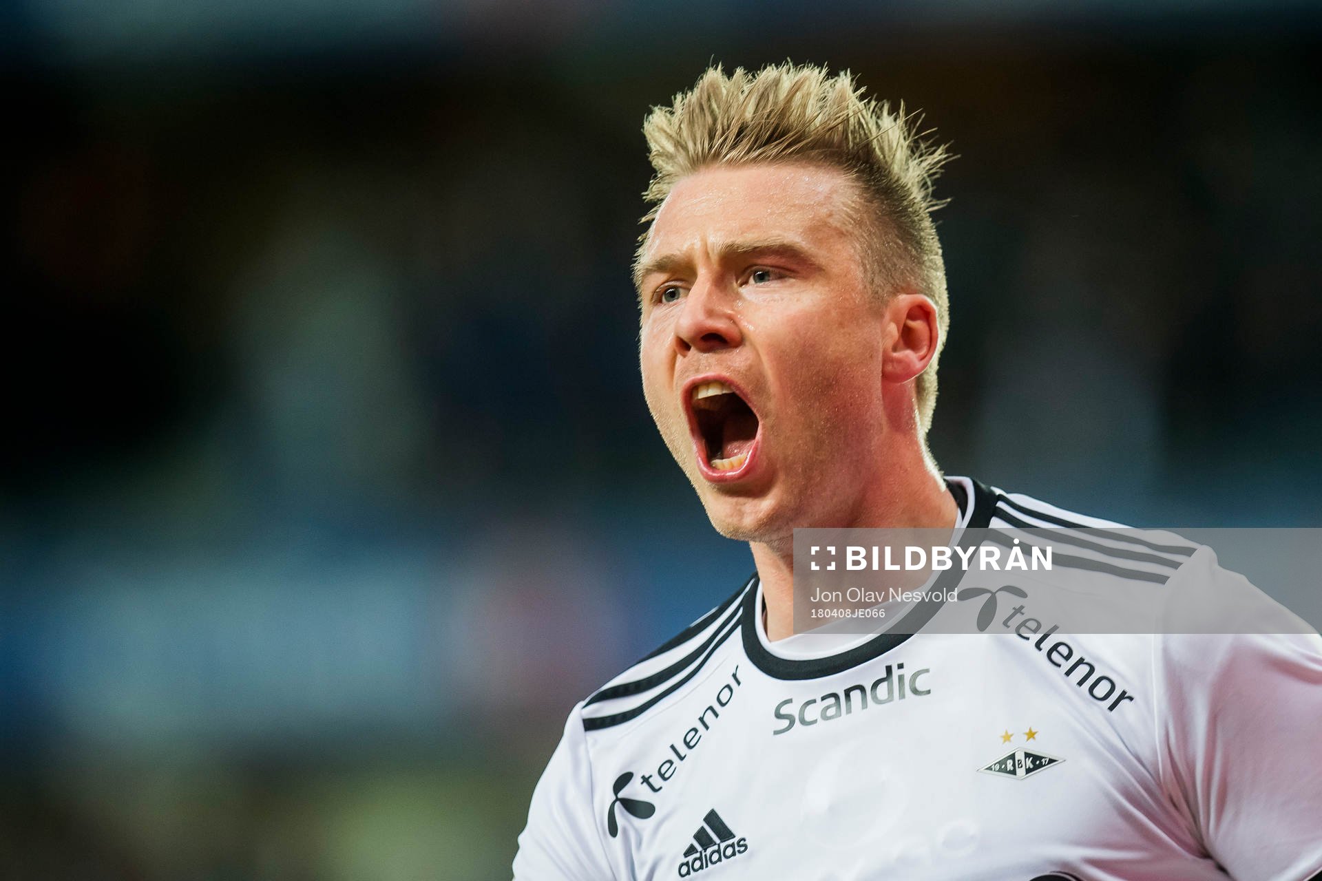 Alexander Toft Søderlund of Rosenborg celebrates