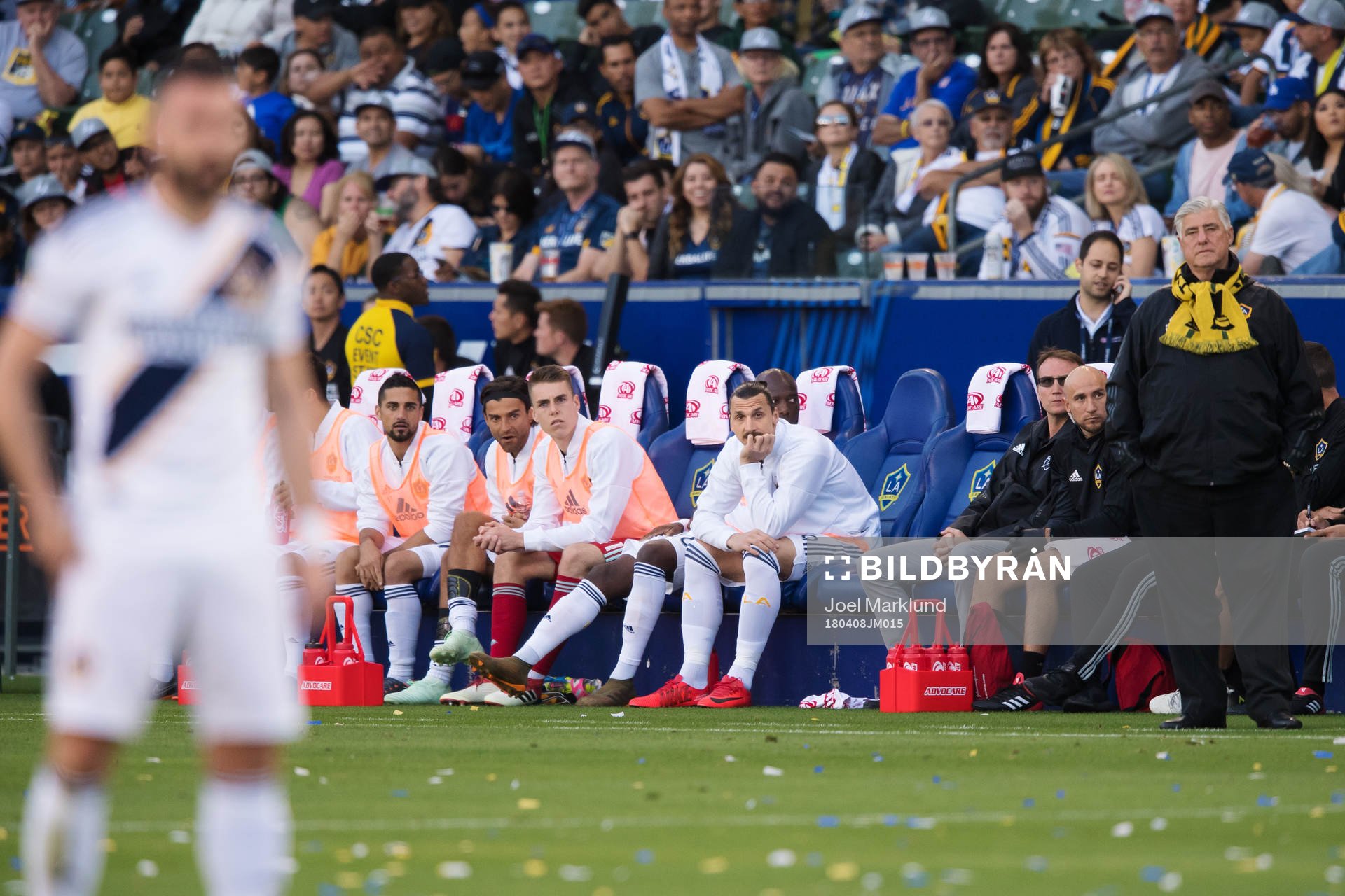 LA Galaxys Zlatan Ibrahimovic sitter på bänken i första