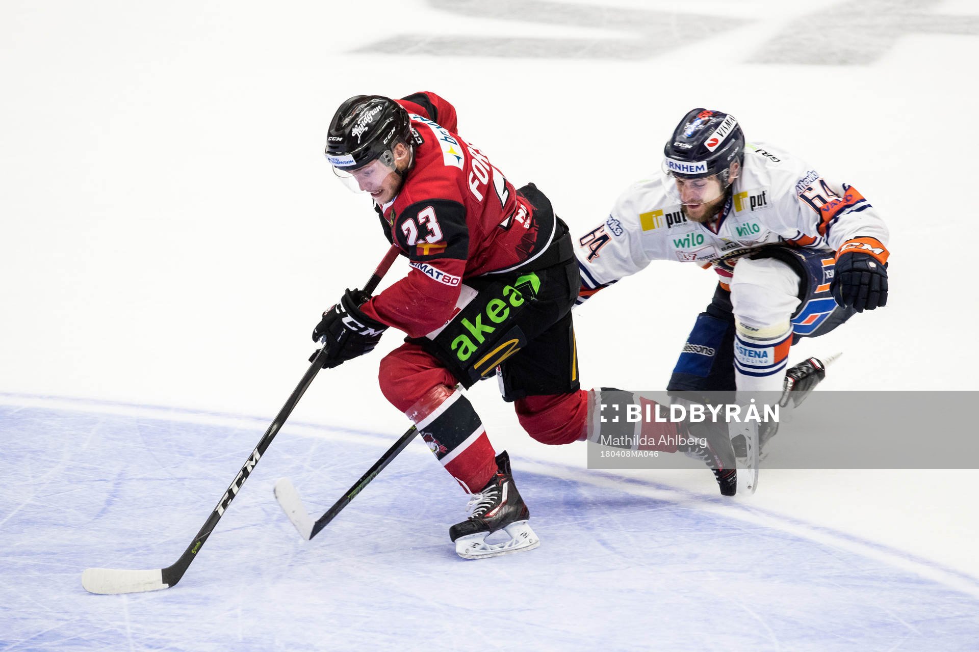 Malmö Redhawks Christoffer Forsberg och Växjös Eric